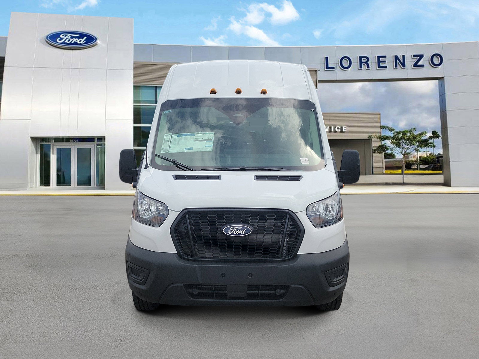 2026 Ford Transit Passenger Wagon XL