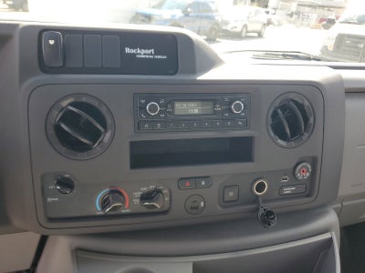 2023 Ford E-Series Cutaway Base