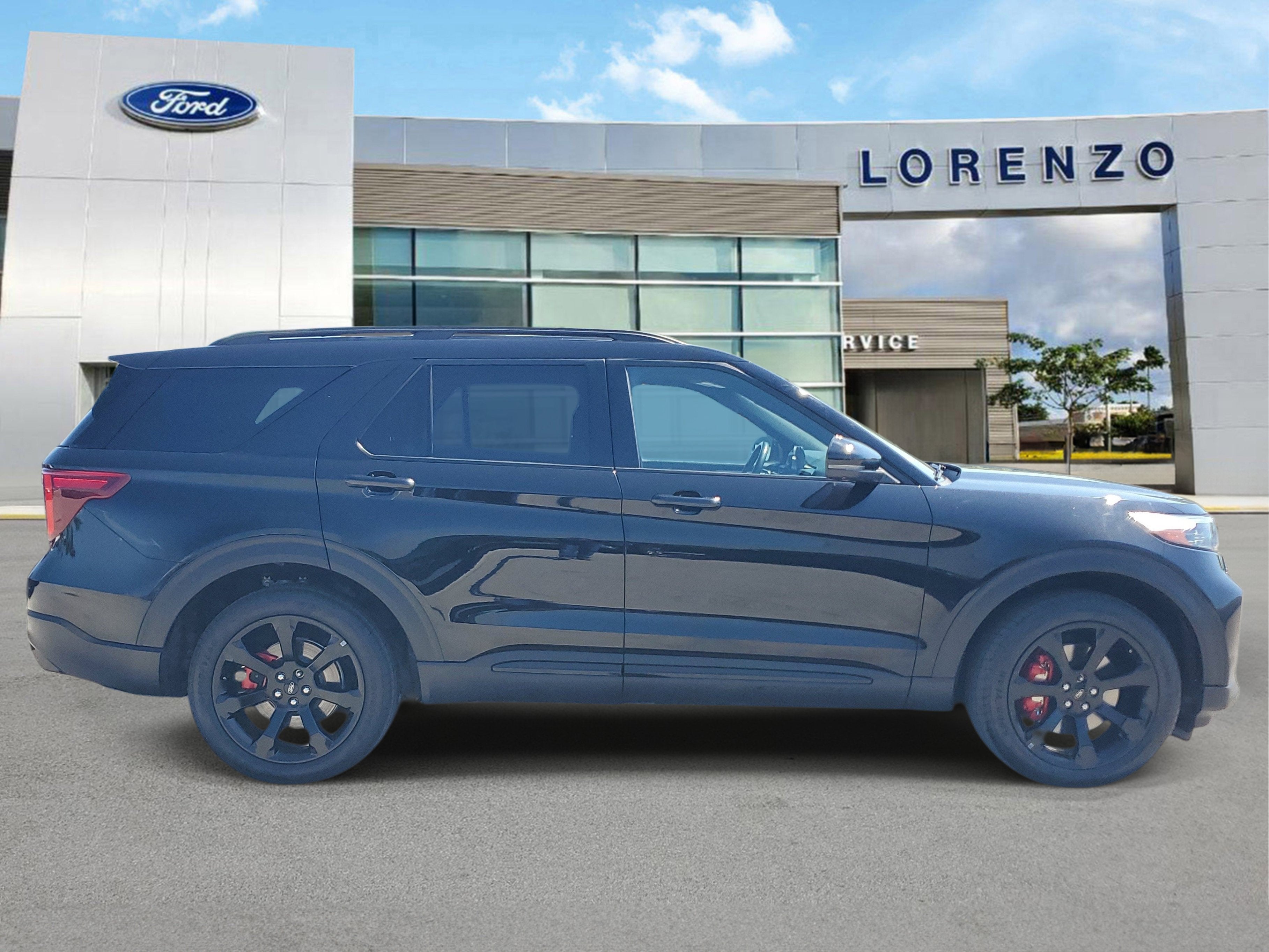 2023 Ford Explorer ST 4WD