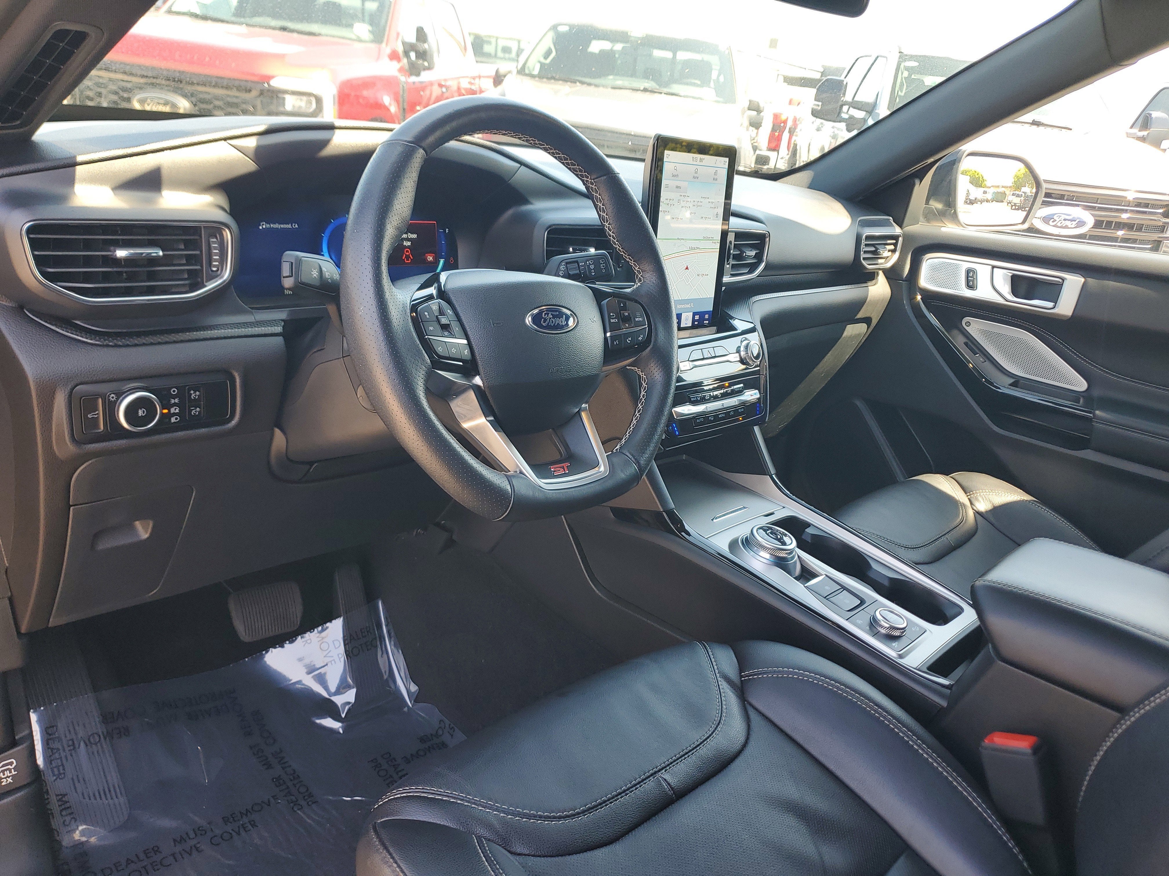 2023 Ford Explorer ST 4WD