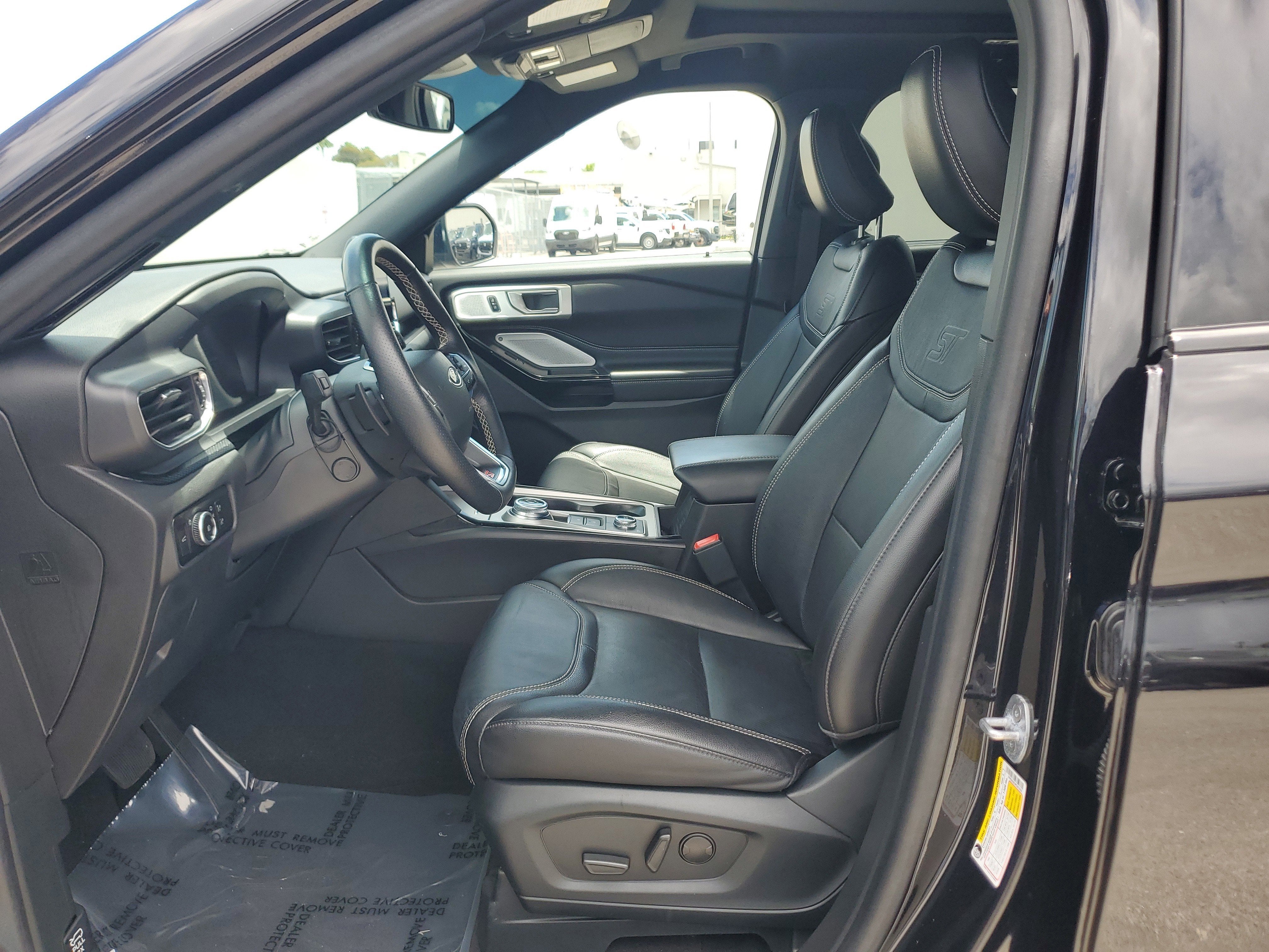 2023 Ford Explorer ST 4WD