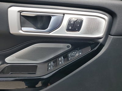 2023 Ford Explorer ST 4WD