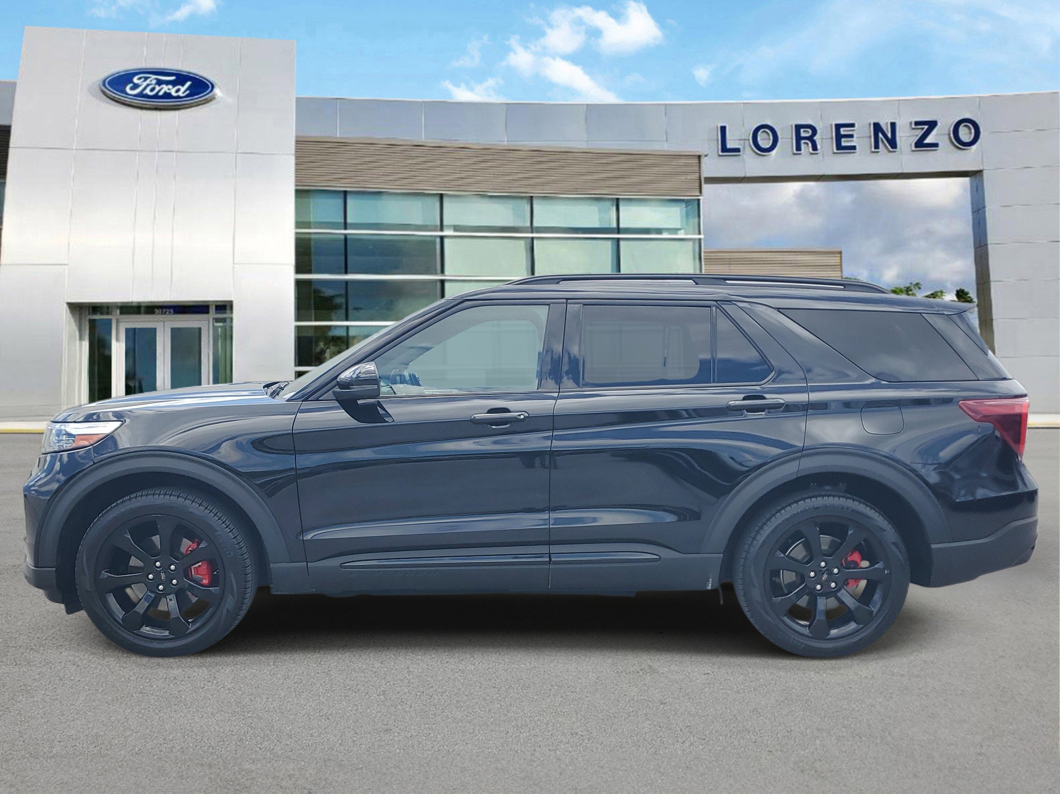 2023 Ford Explorer ST 4WD
