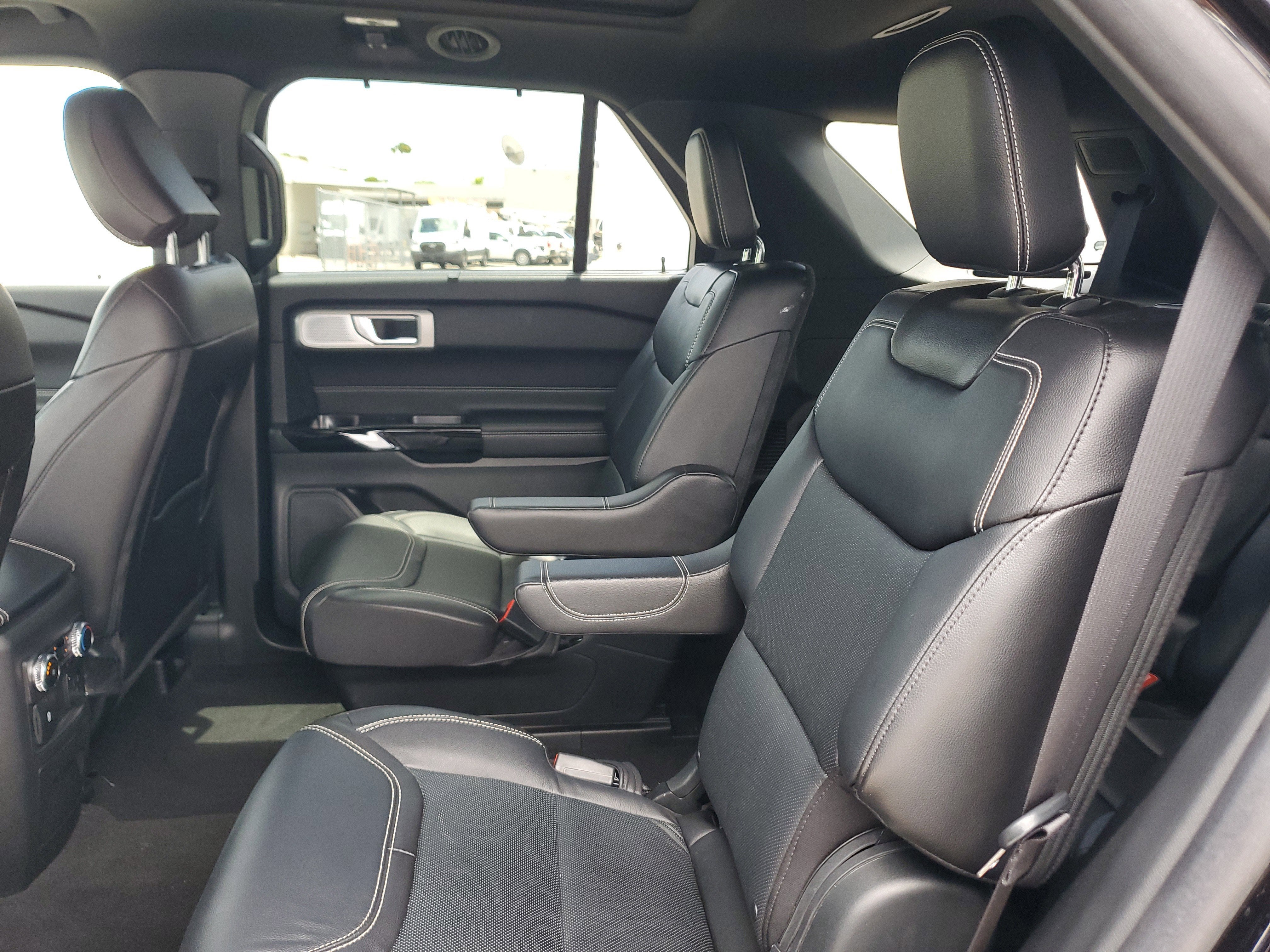 2023 Ford Explorer ST 4WD