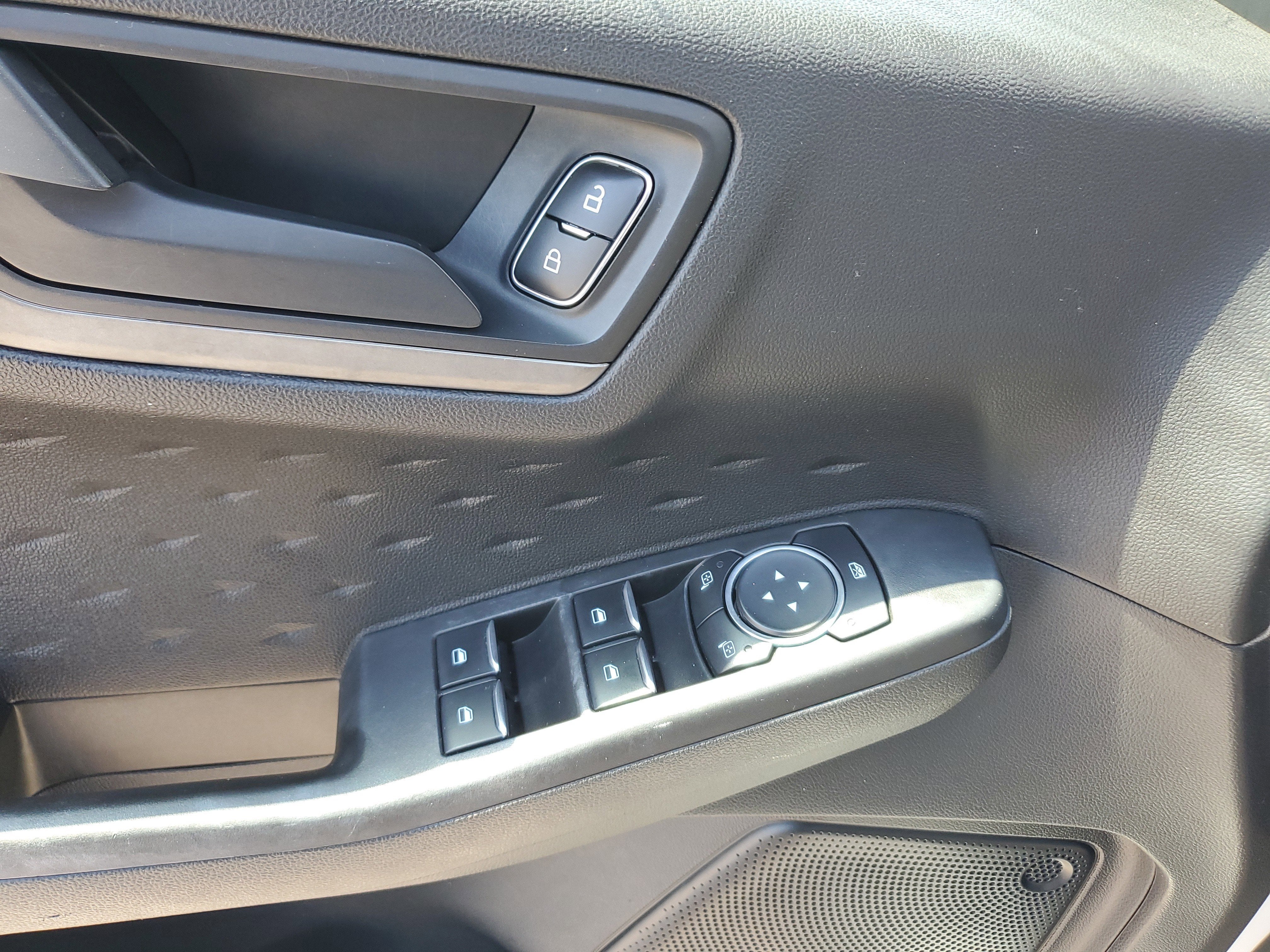 2020 Ford Escape S