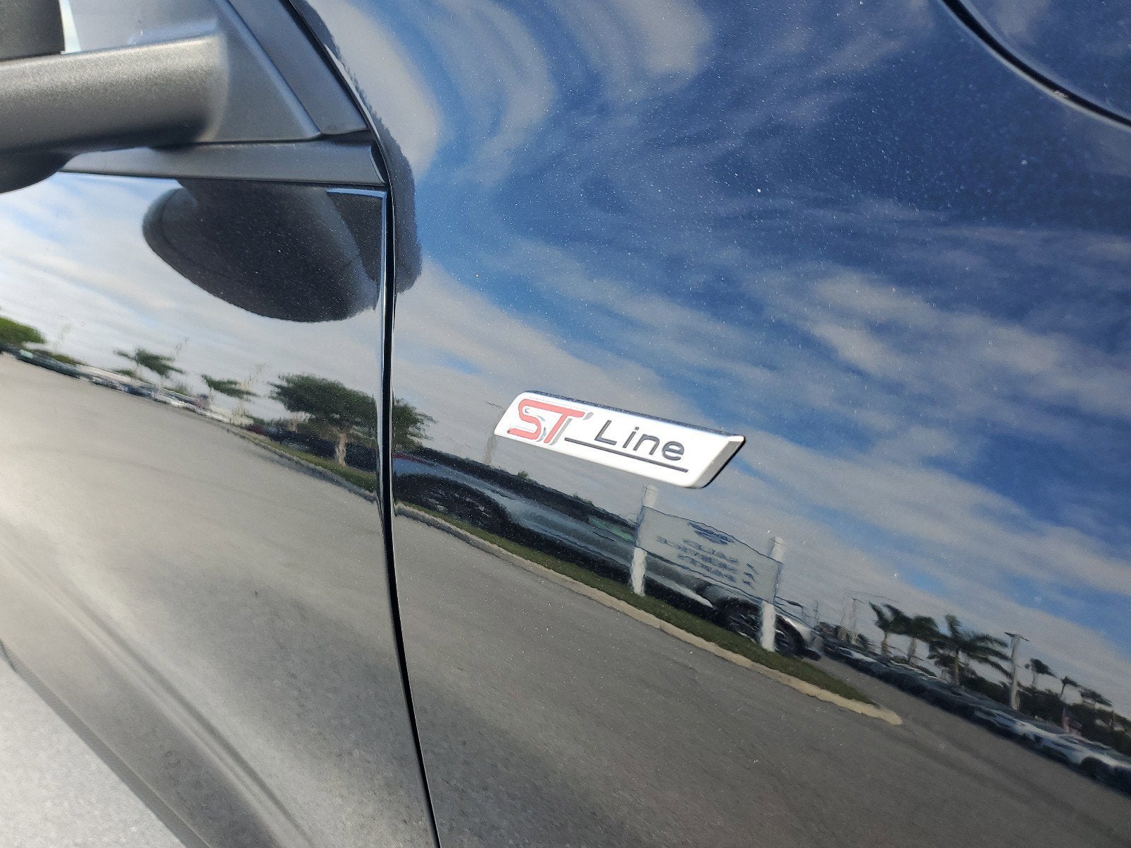 2025 Ford Escape ST-Line