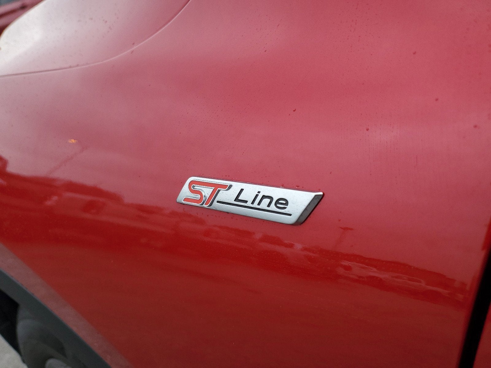 2025 Ford Escape ST-Line