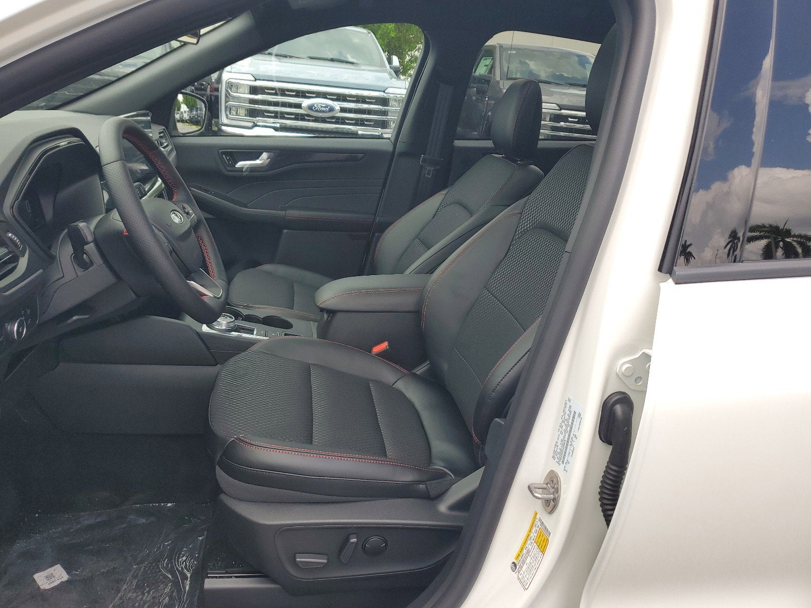 2024 Ford Escape ST-Line Select