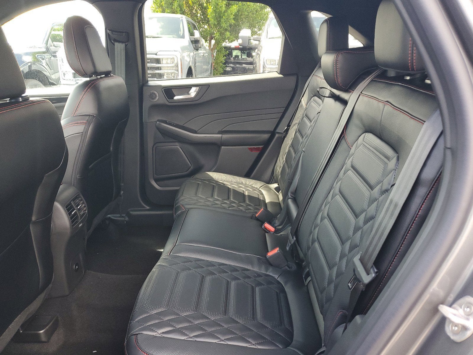 2024 Ford Escape ST-Line Elite