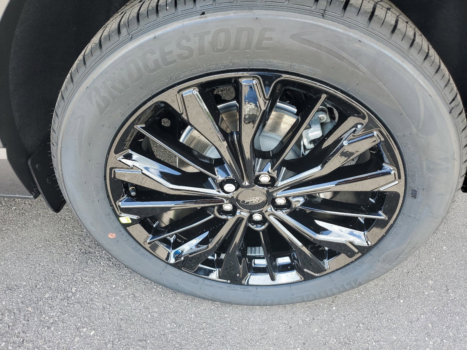 2024 Ford Escape ST-Line Elite