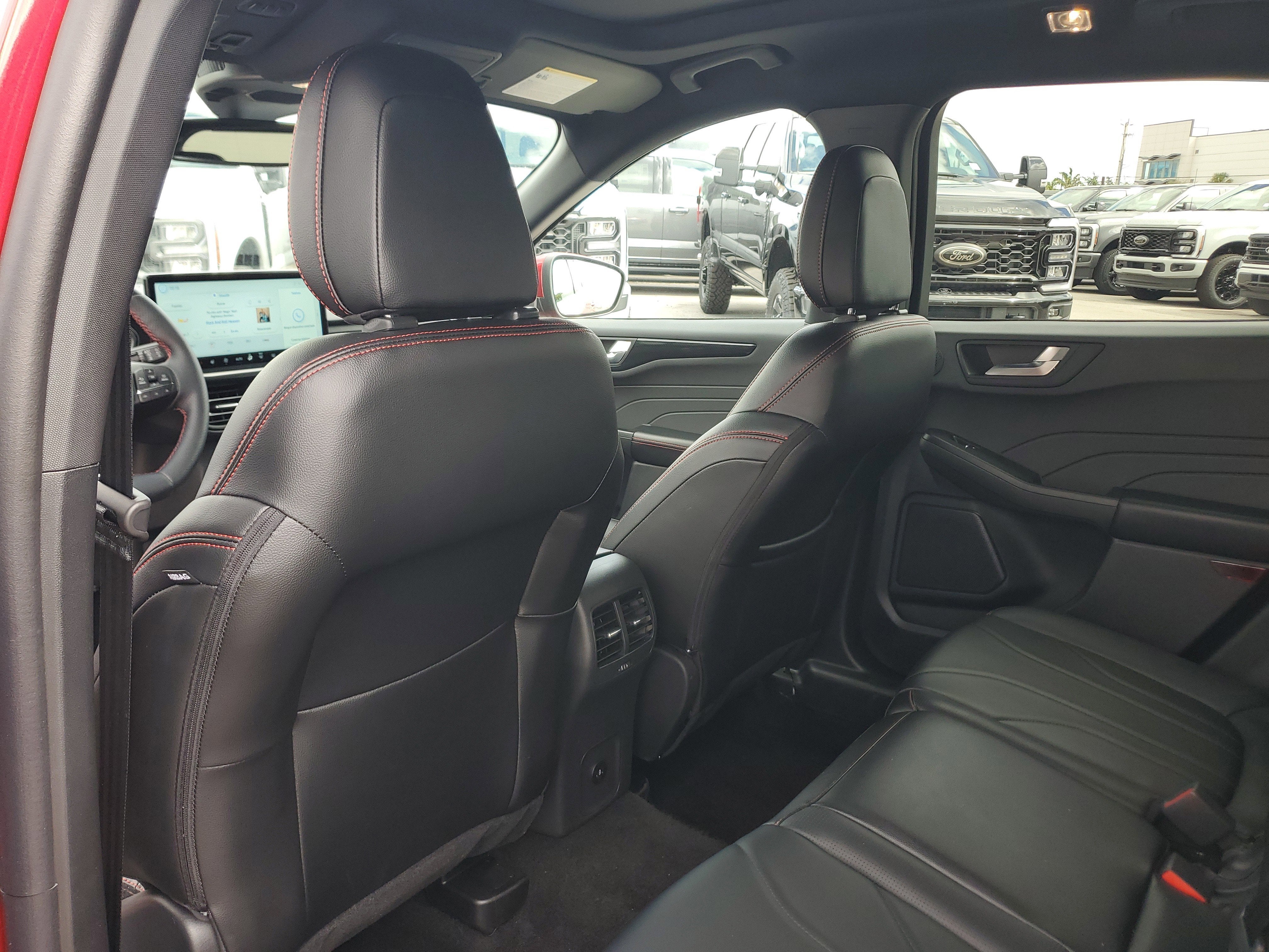 2025 Ford Escape ST-Line Elite 4WD