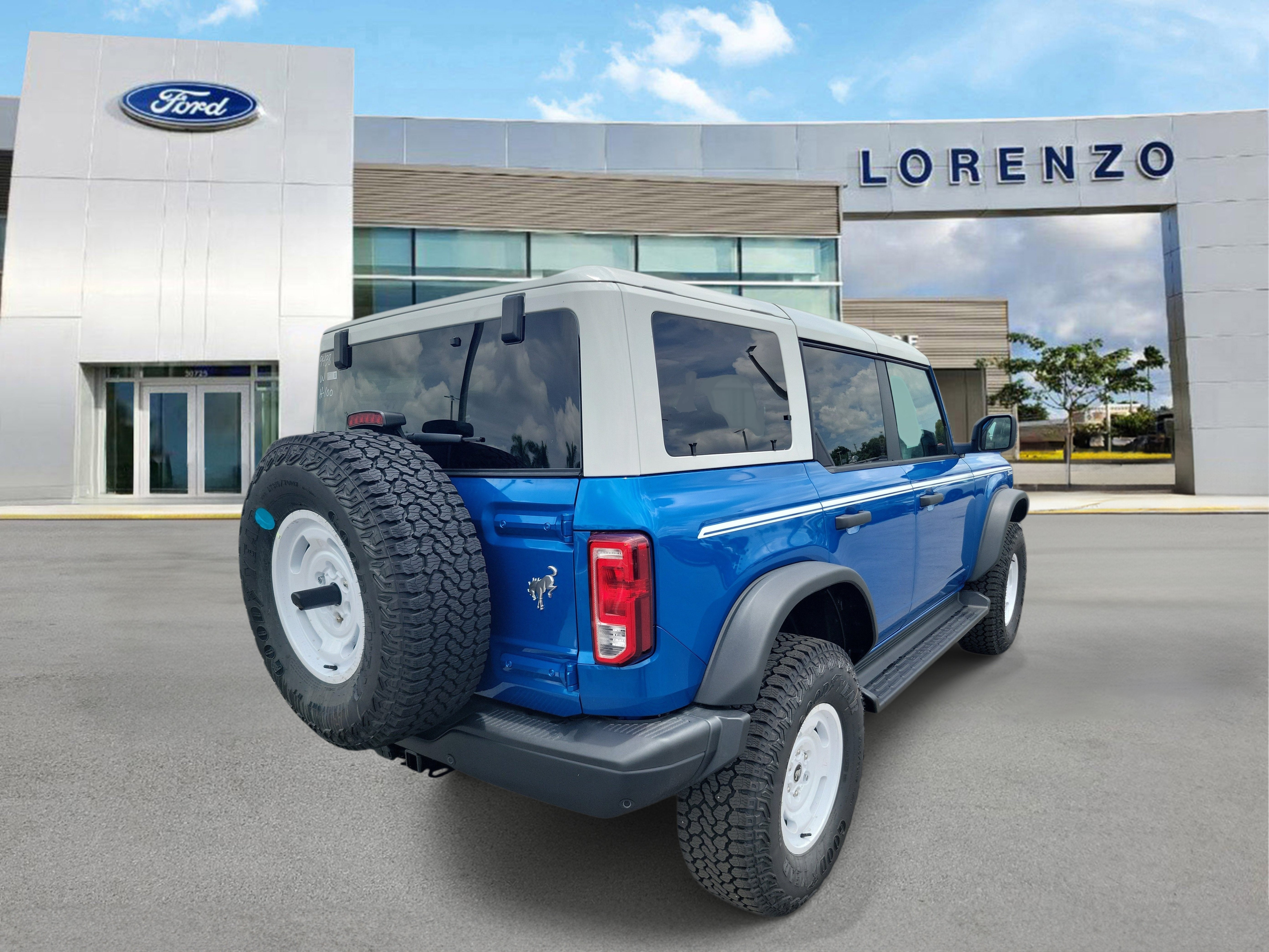 2026 Ford Bronco Heritage Edition