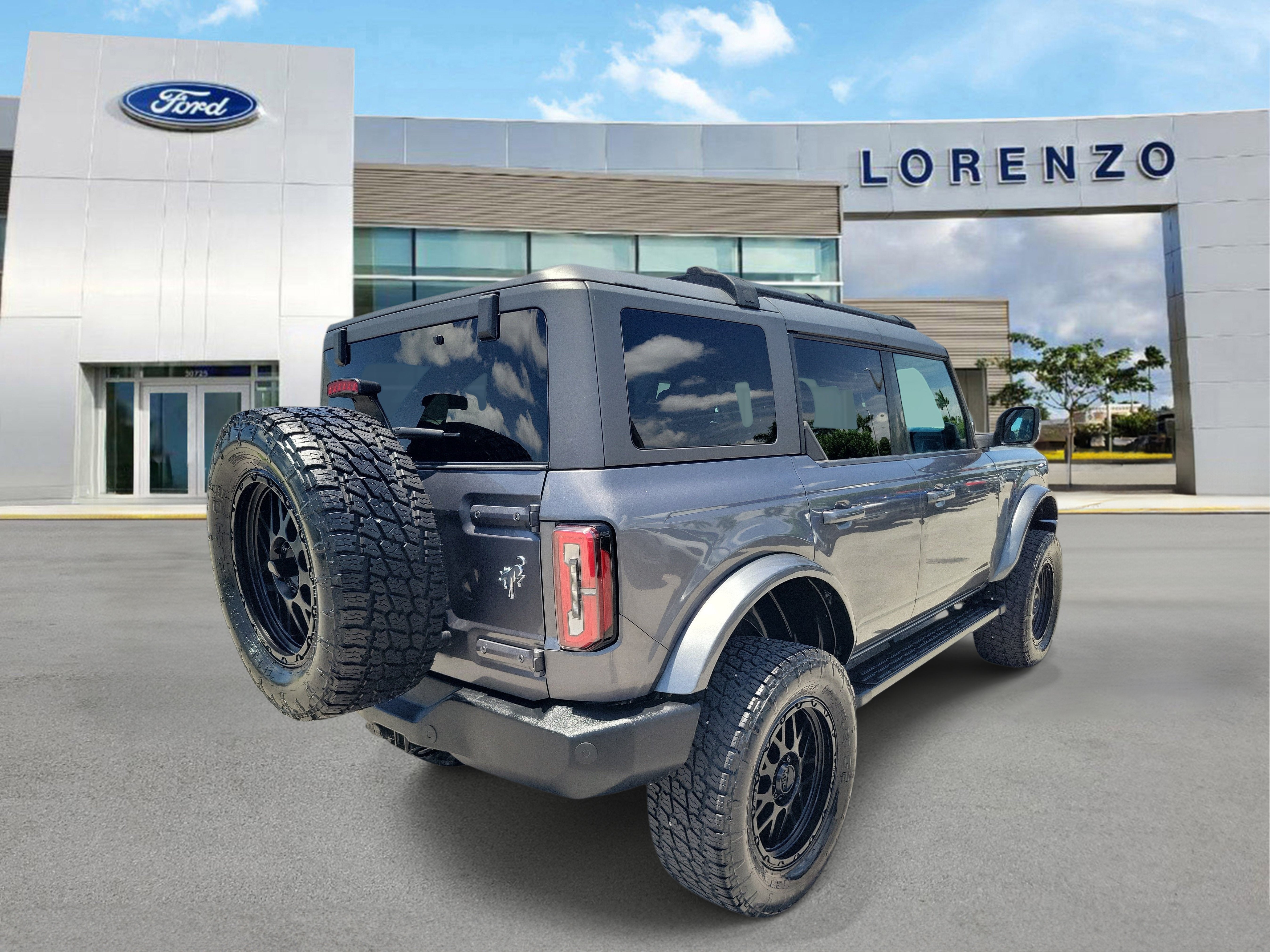 2023 Ford Bronco Outer Banks 4WD