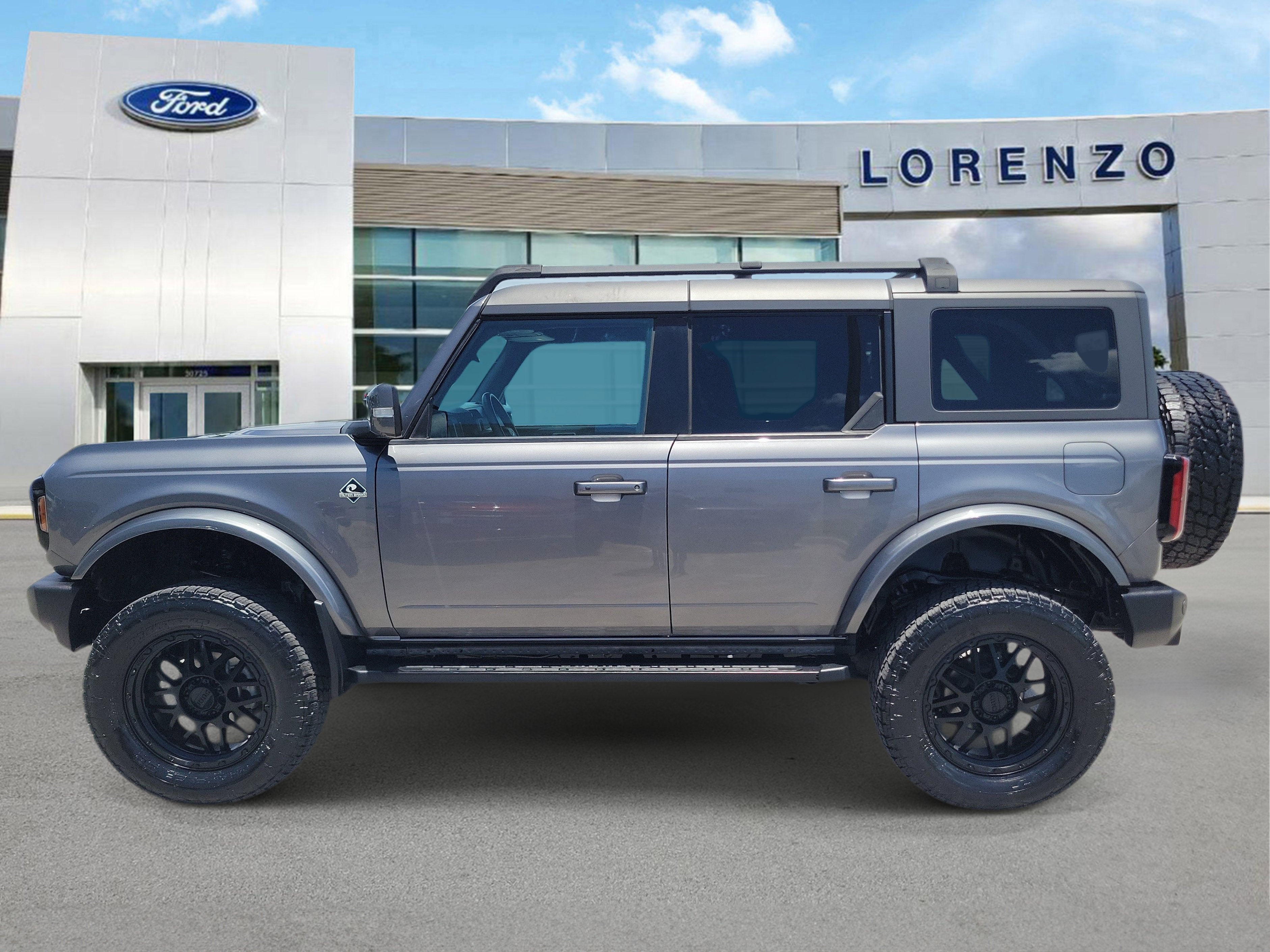 2023 Ford Bronco Outer Banks 4WD