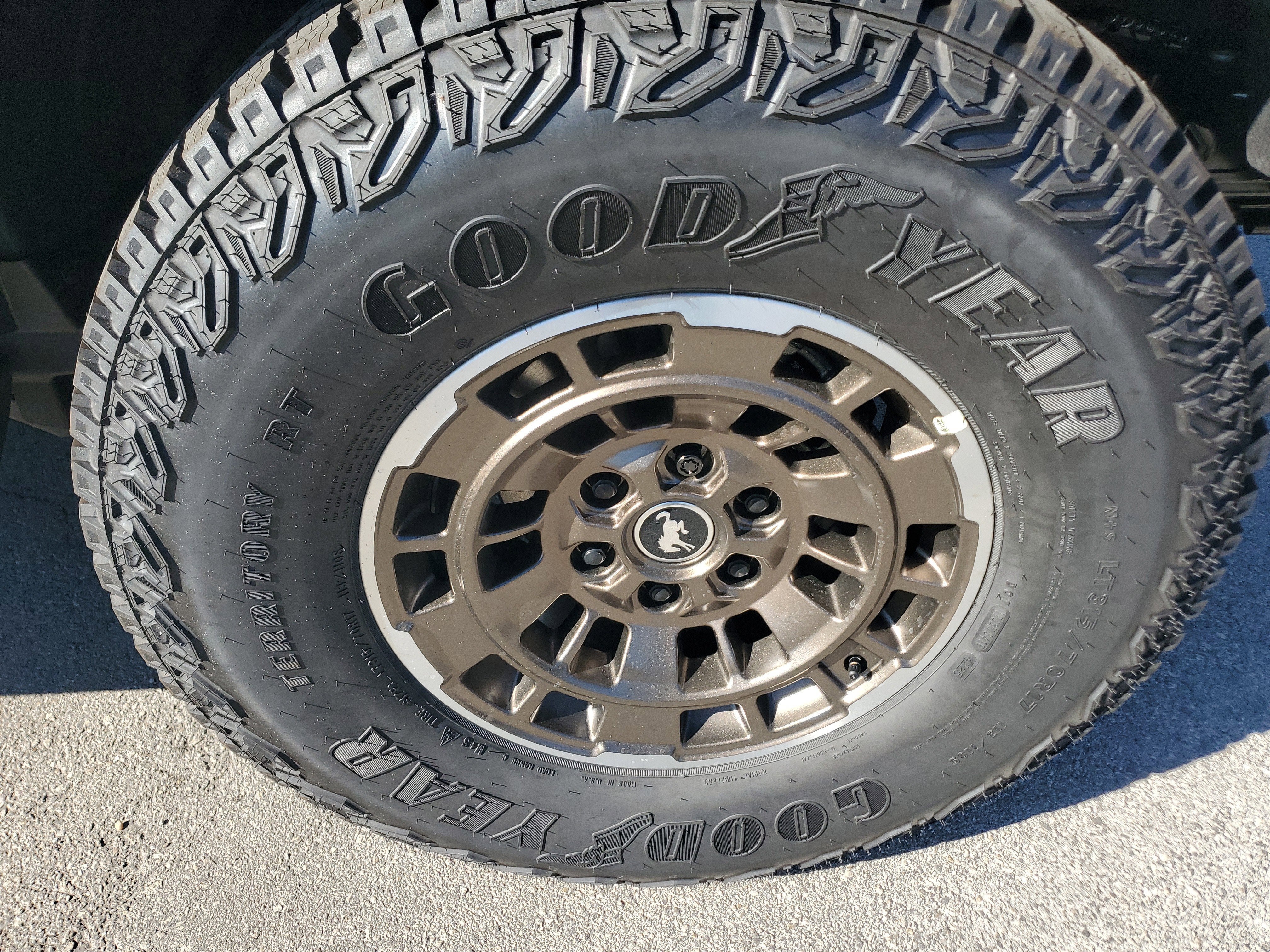 2025 Ford Bronco Outer Banks