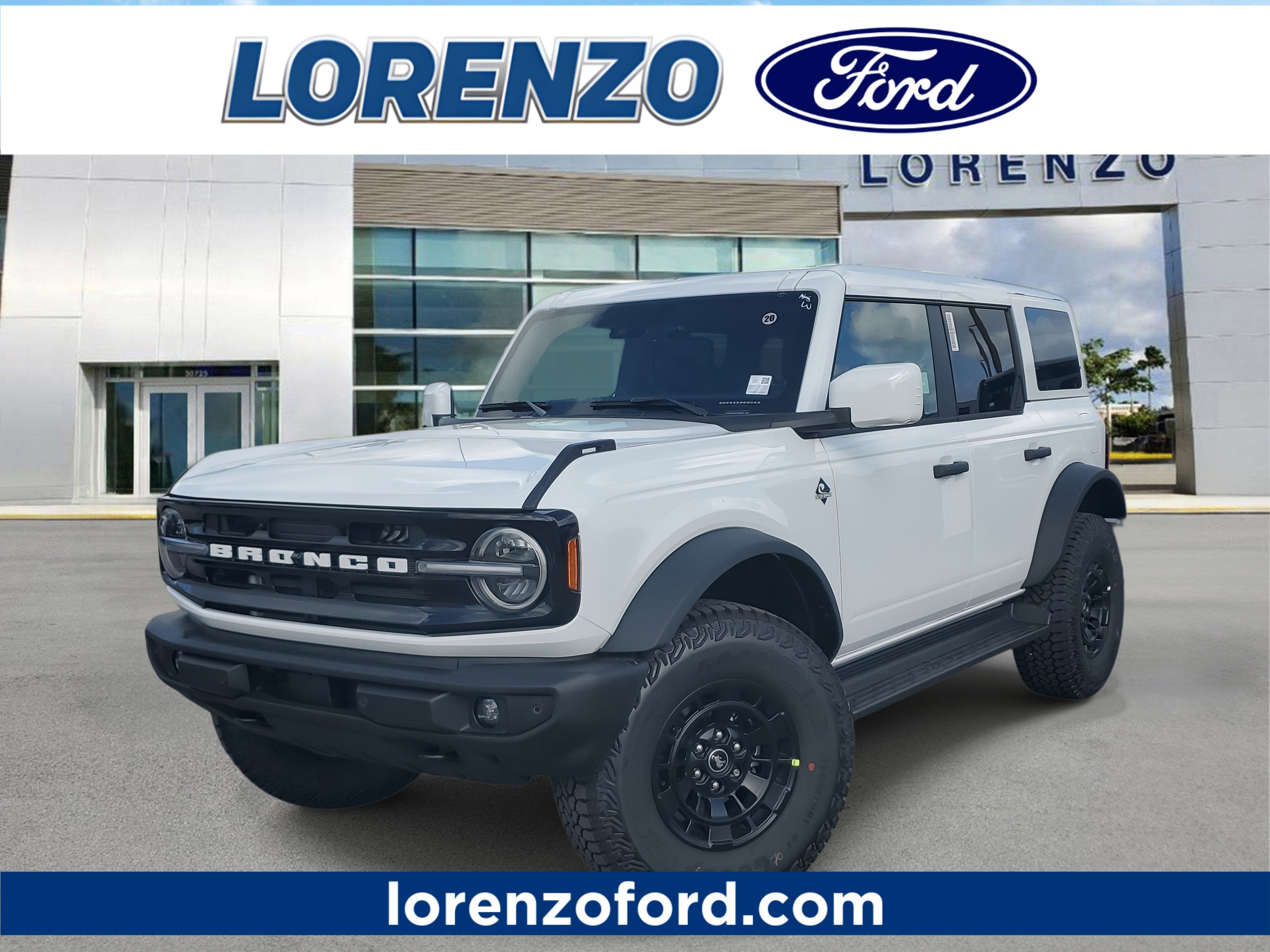 2026 Ford Bronco Outer Banks