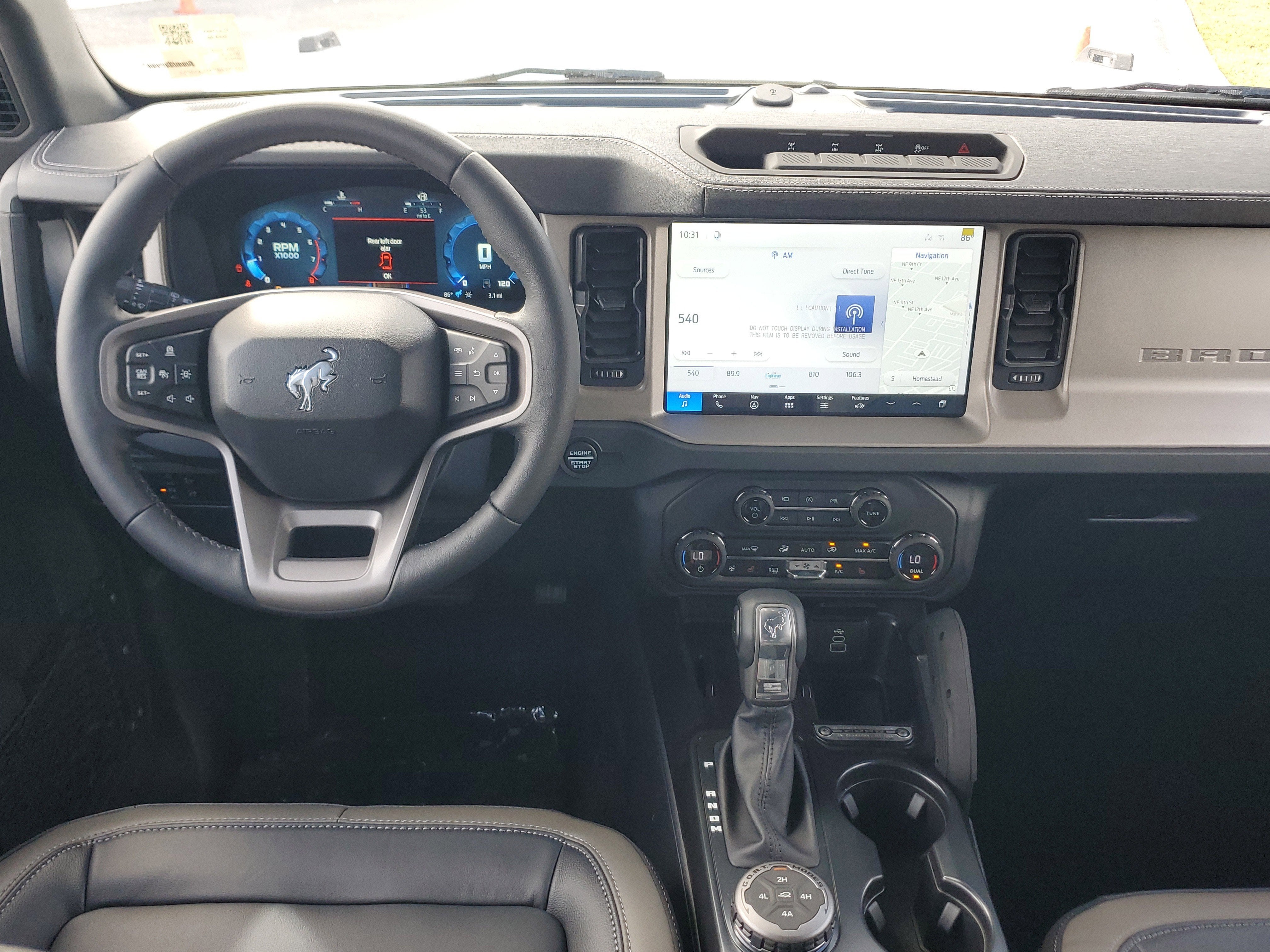 2026 Ford Bronco Outer Banks