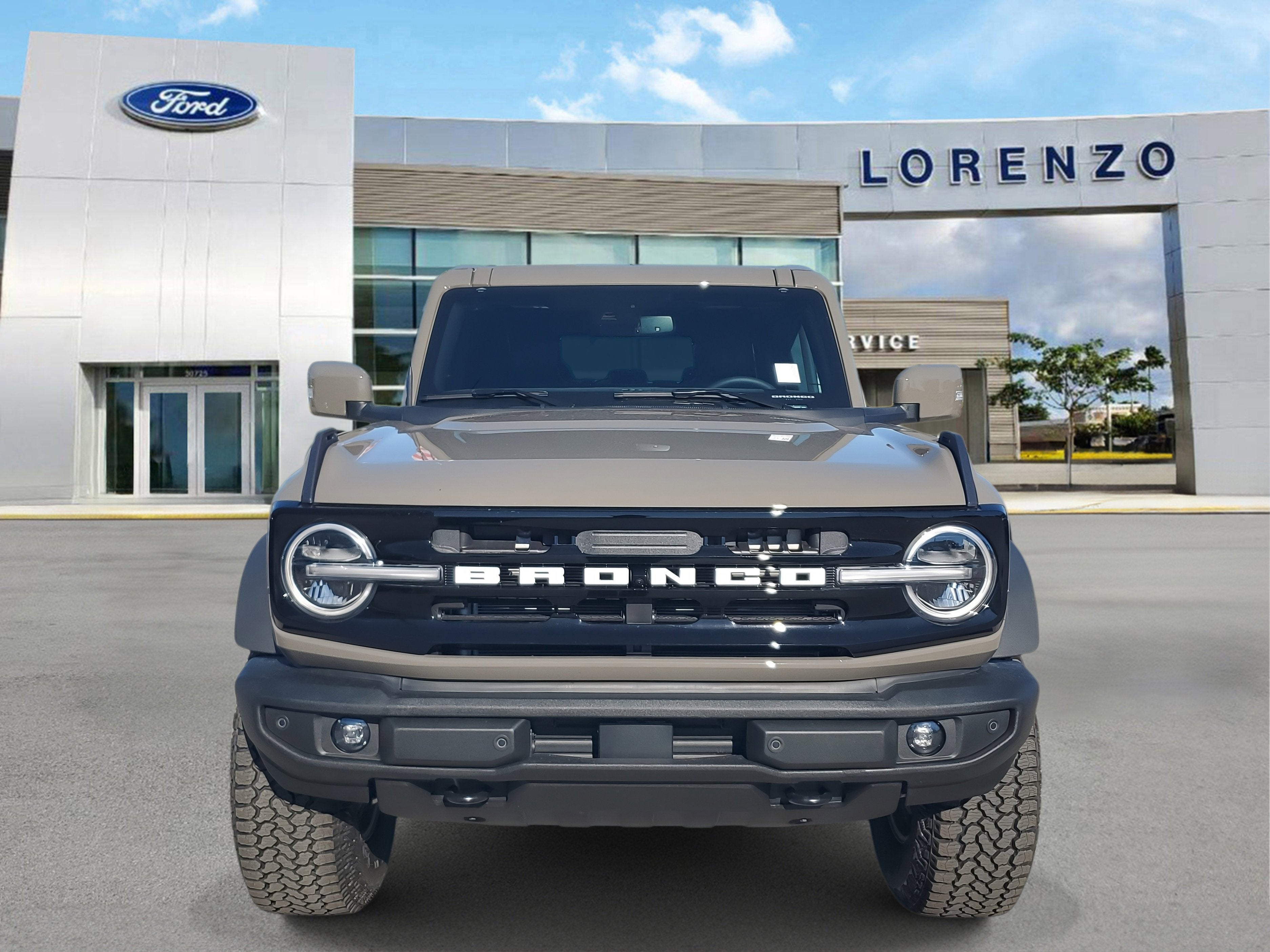 2025 Ford Bronco Outer Banks