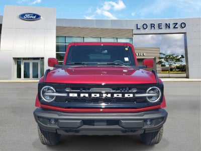 2026 Ford Bronco Outer Banks