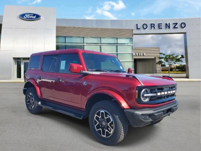 2026 Ford Bronco Outer Banks