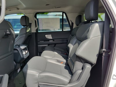 2027 Ford Expedition Max Active