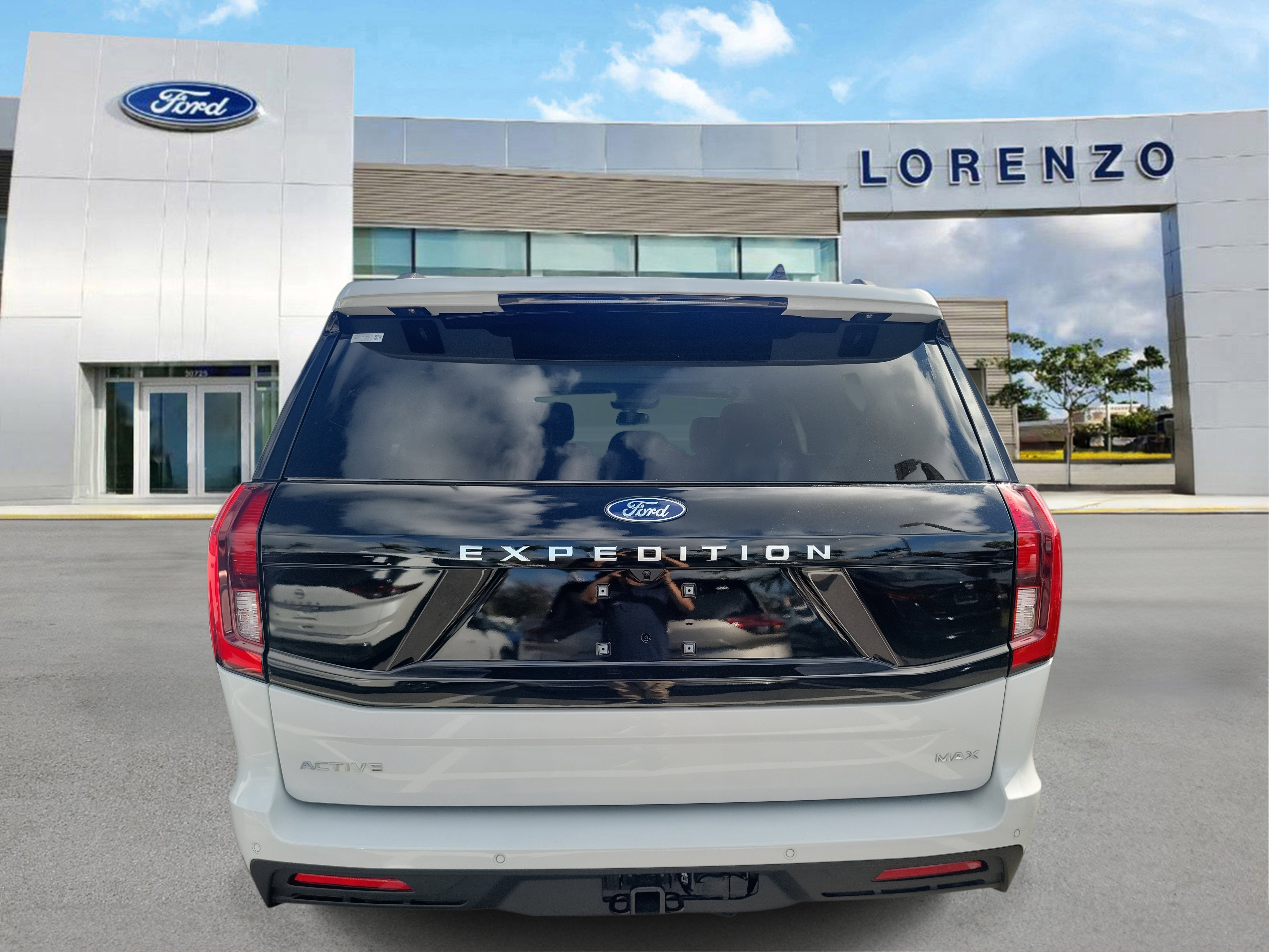 2025 Ford Expedition Max Active