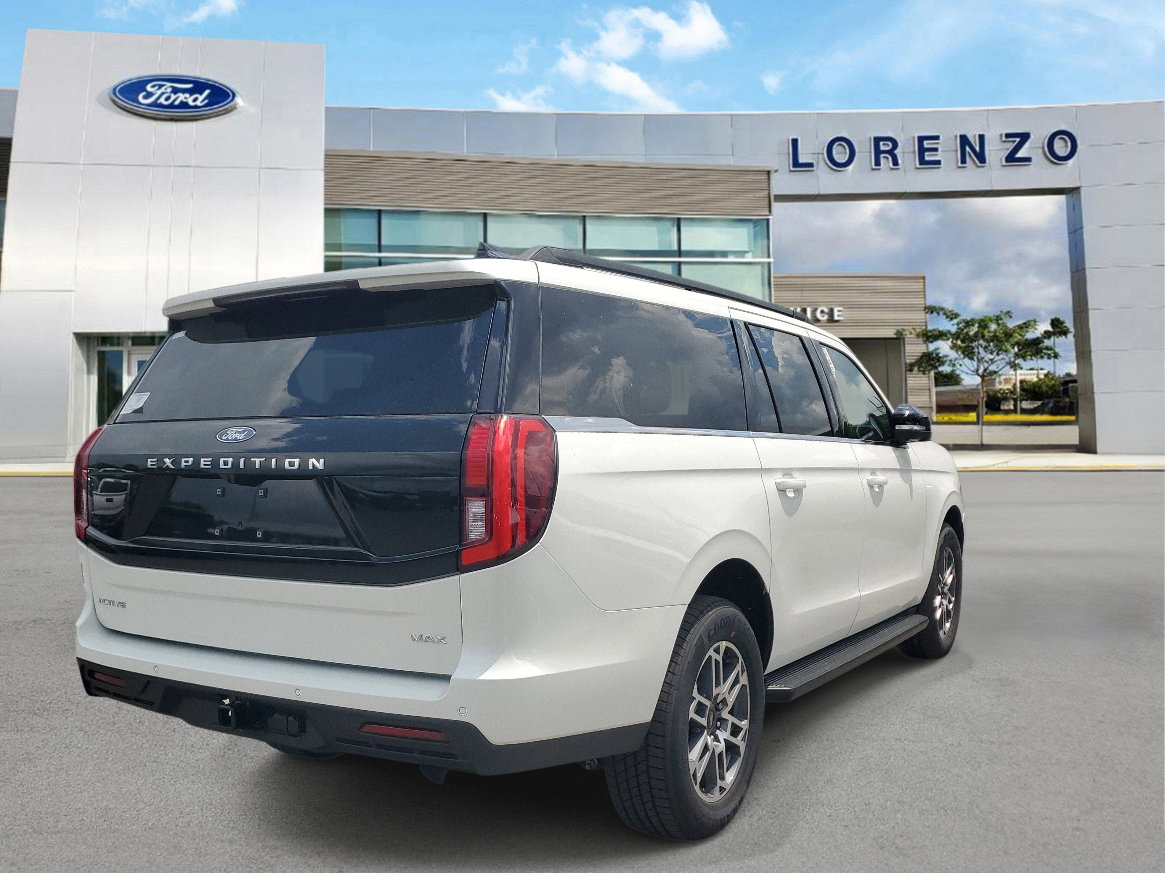 2026 Ford Expedition Max Active