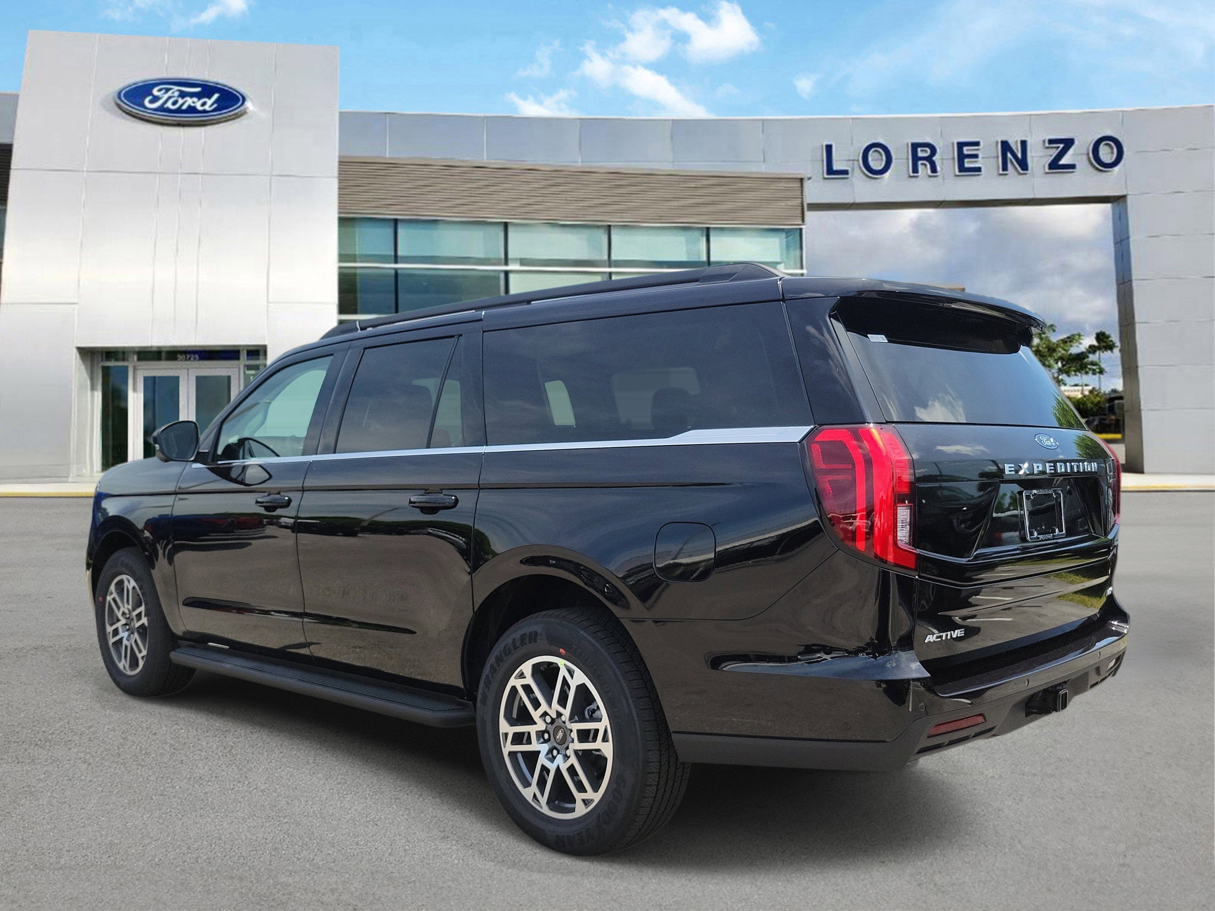 2026 Ford Expedition Max Active