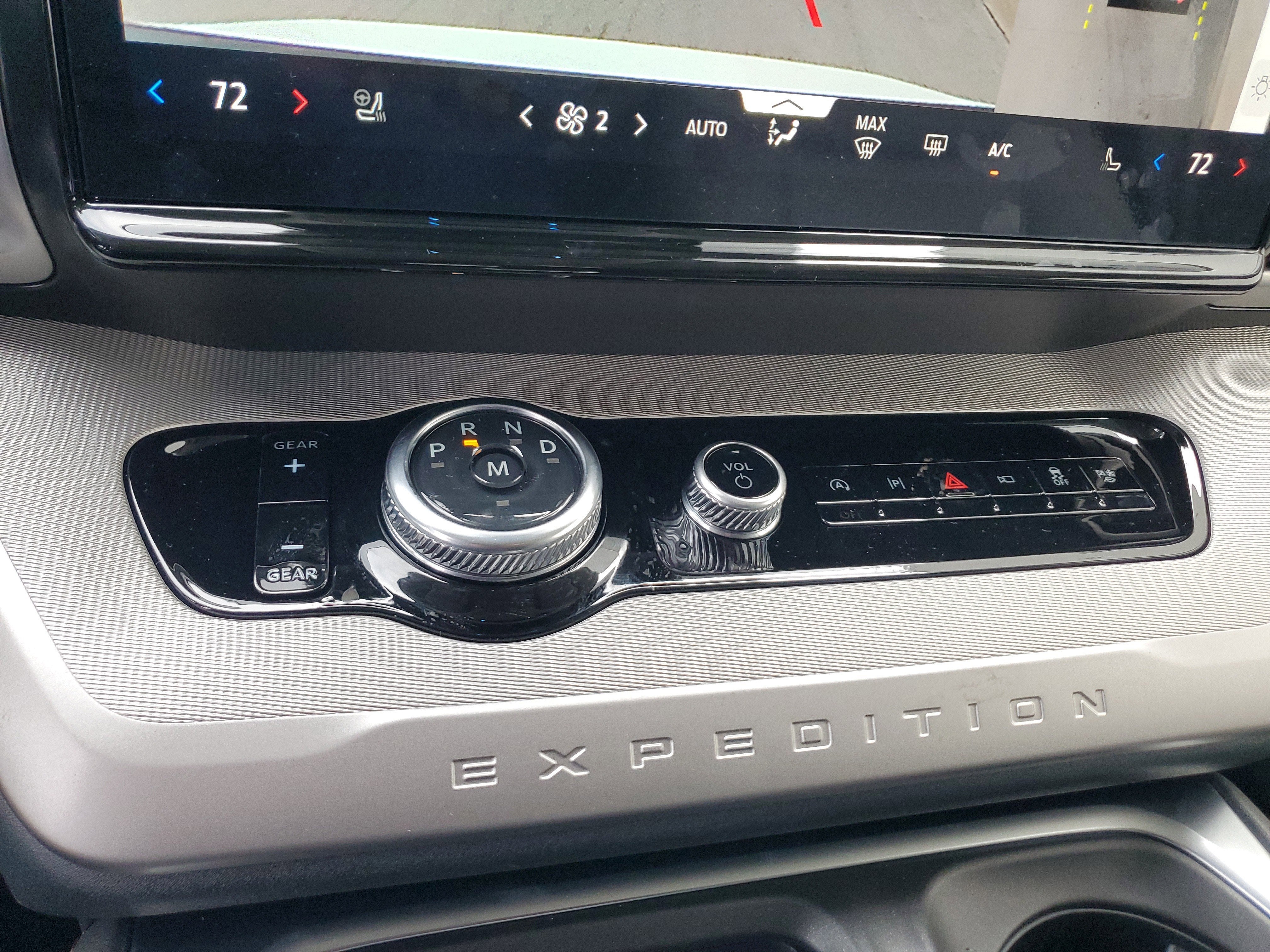 2025 Ford Expedition Max Active