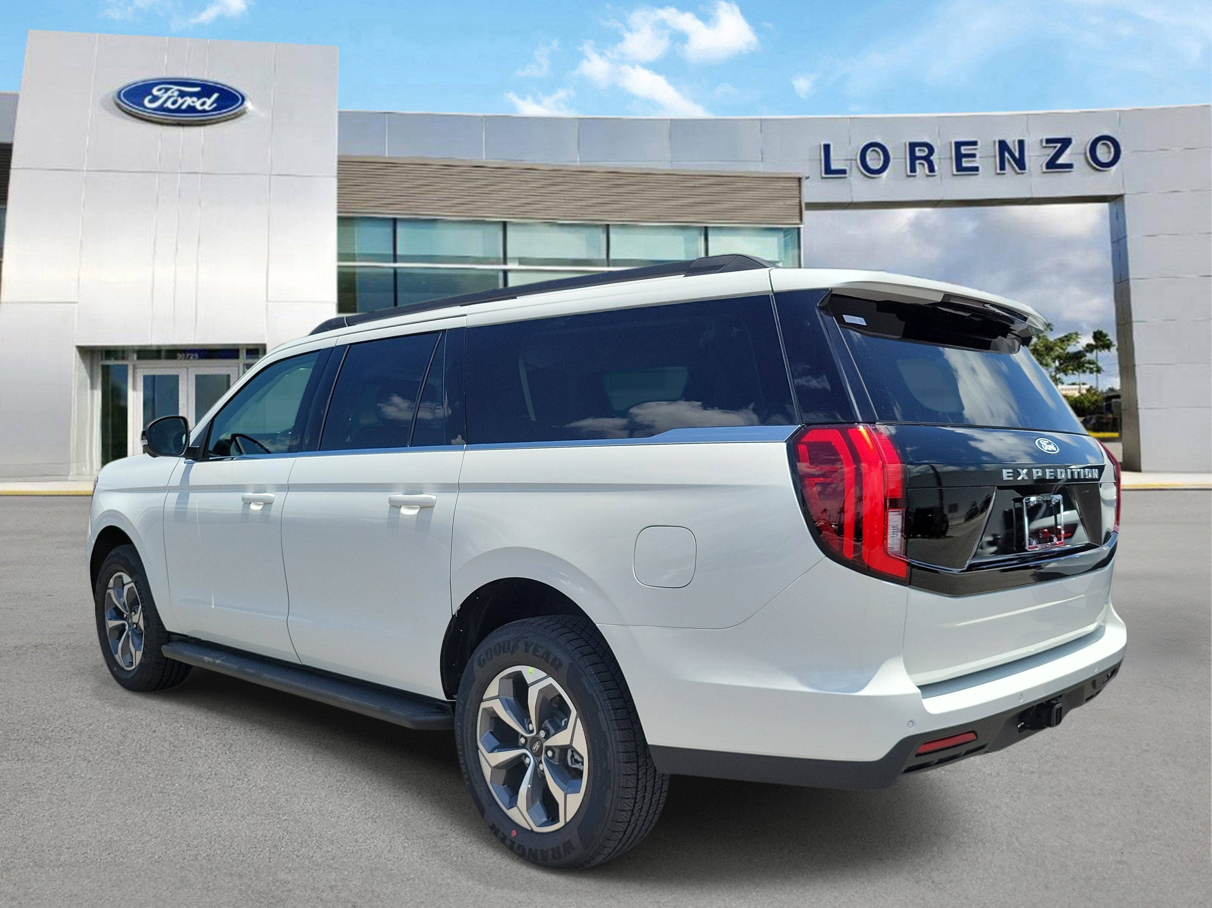 2027 Ford Expedition Max Active