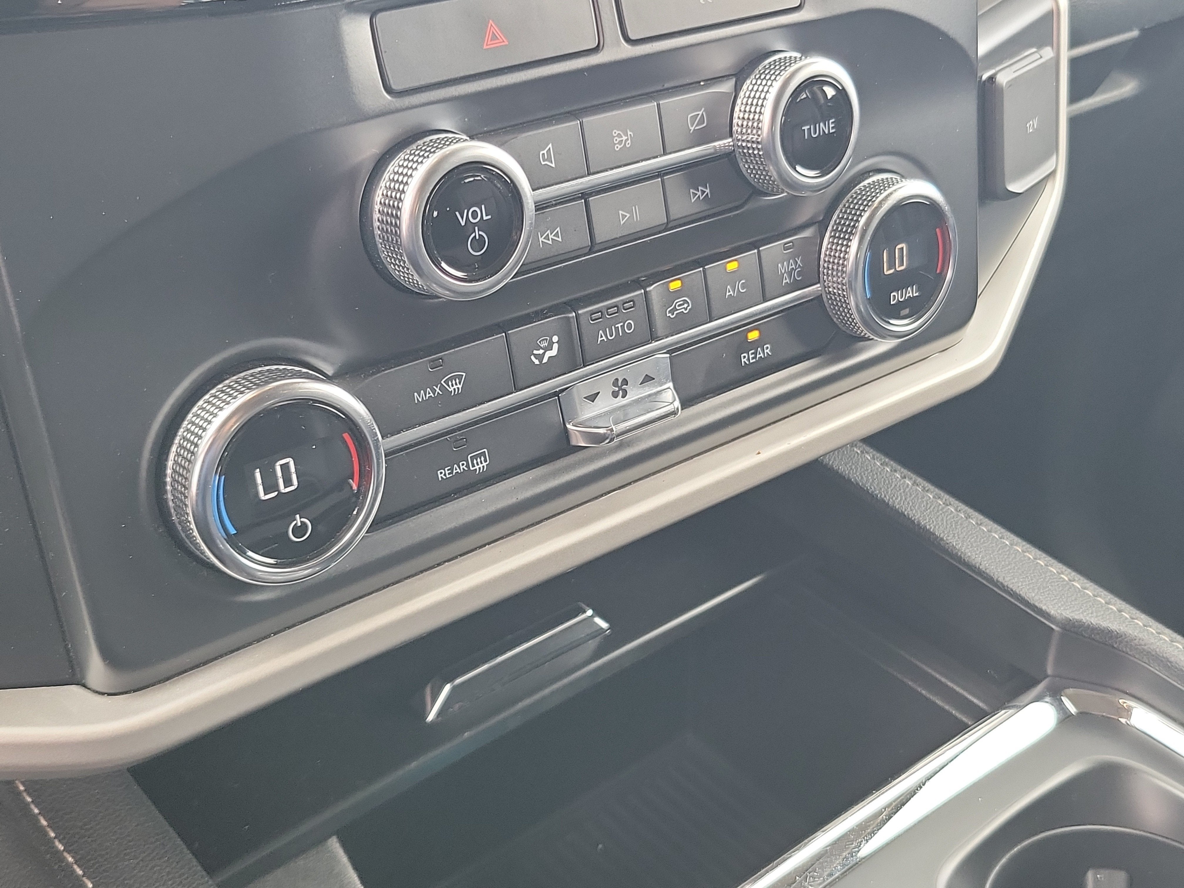 2022 Ford Expedition Max XLT