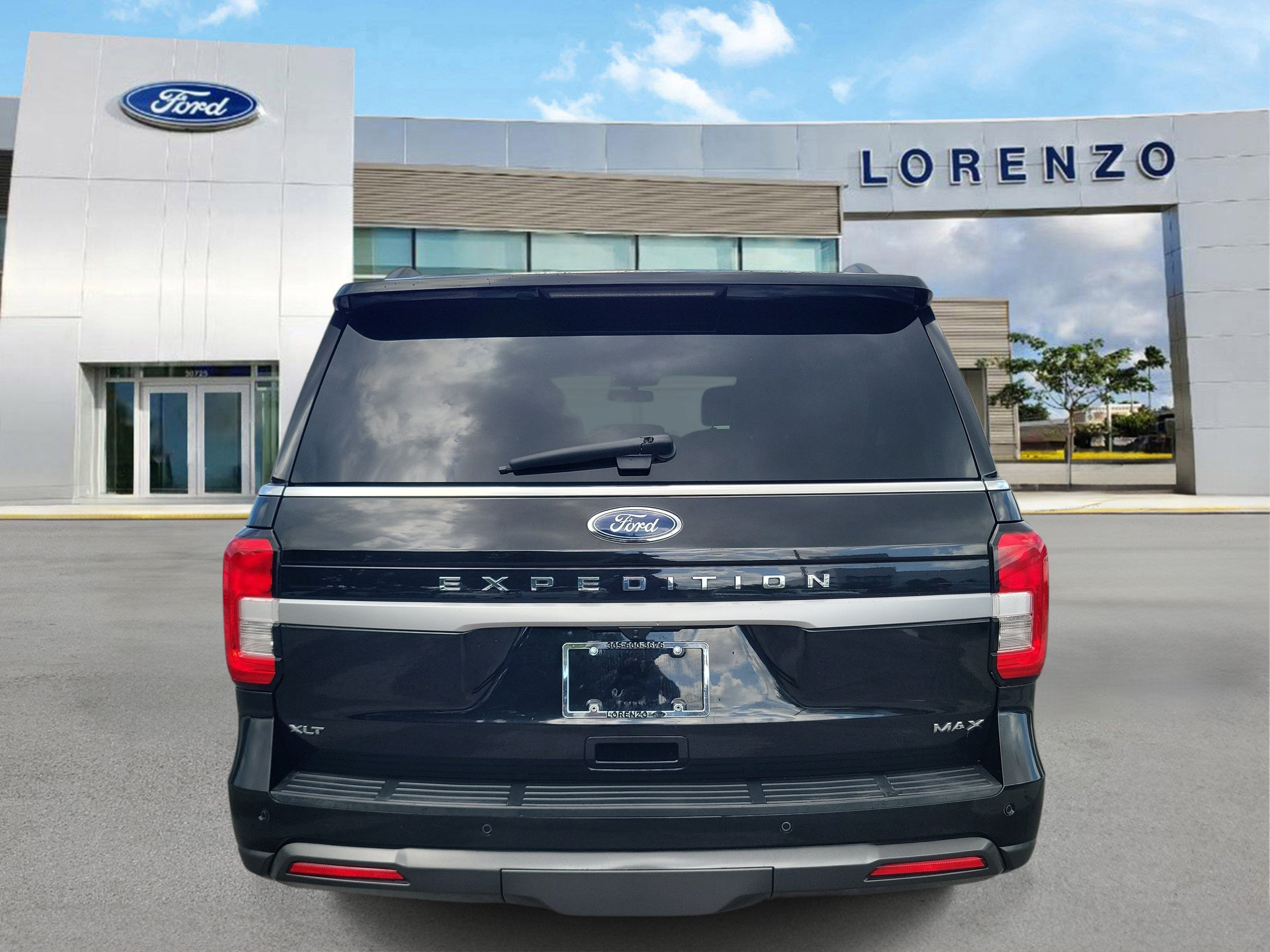 2022 Ford Expedition Max XLT