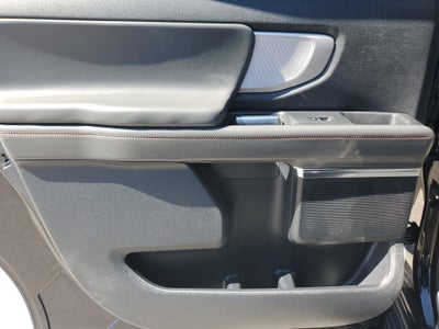 2025 Ford Expedition Max Active 4WD