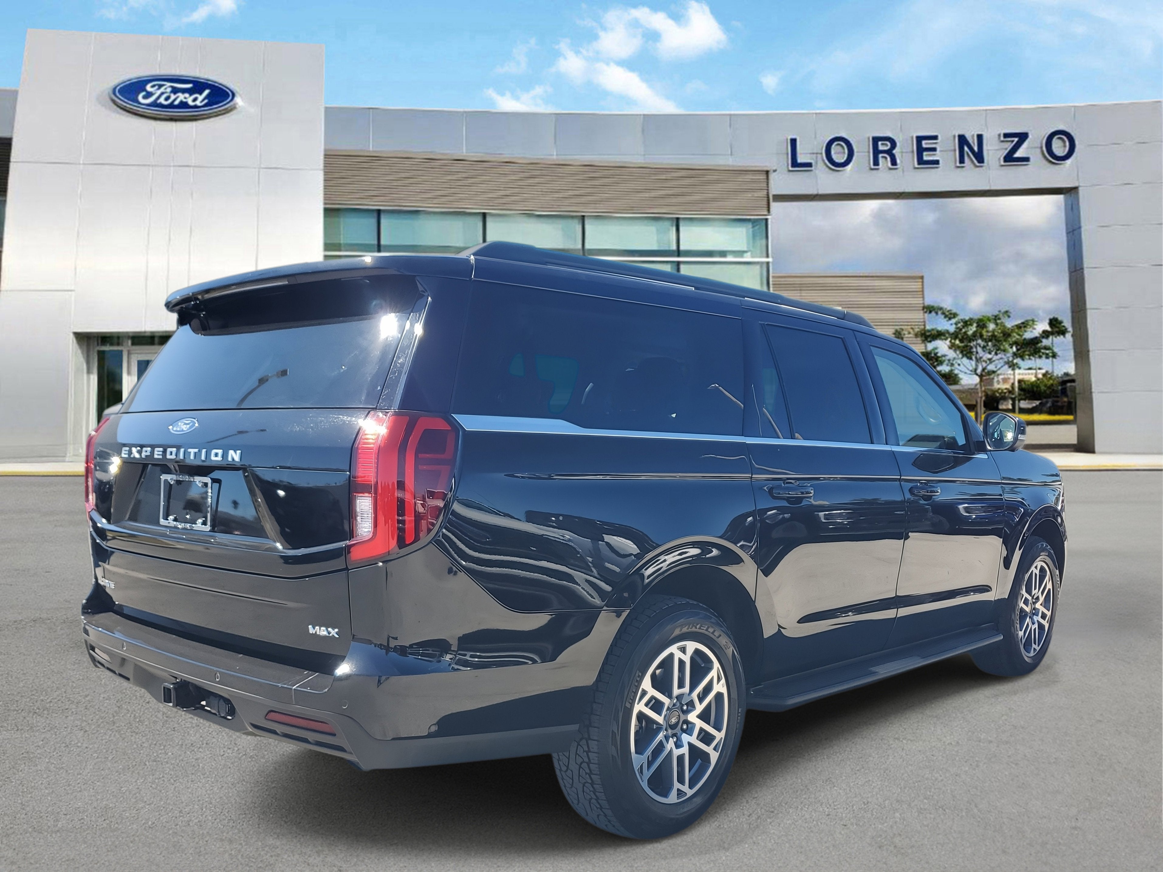2025 Ford Expedition Max Active 4WD
