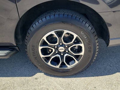 2024 Ford Expedition Max XLT 4WD
