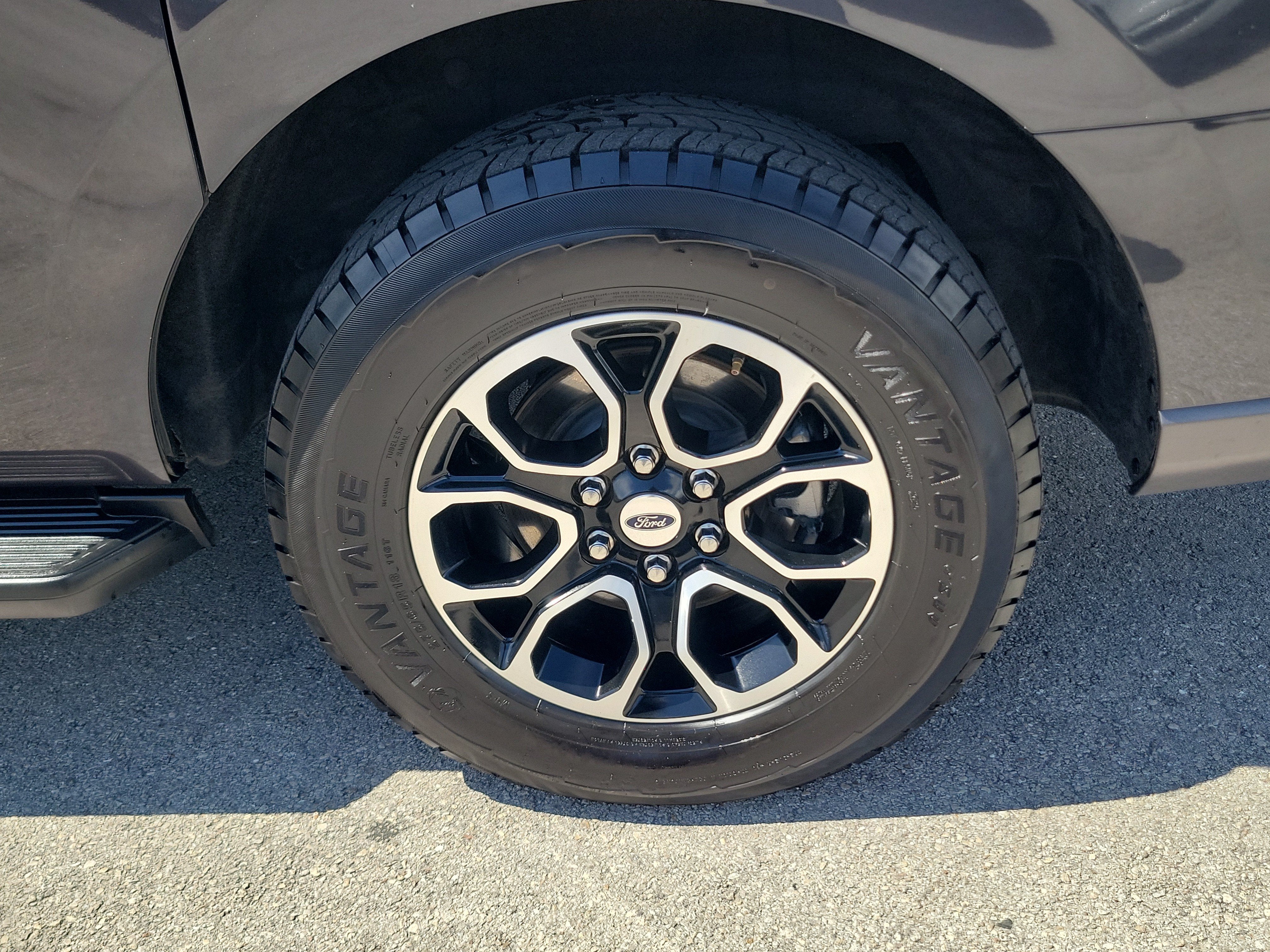 2024 Ford Expedition Max XLT 4WD