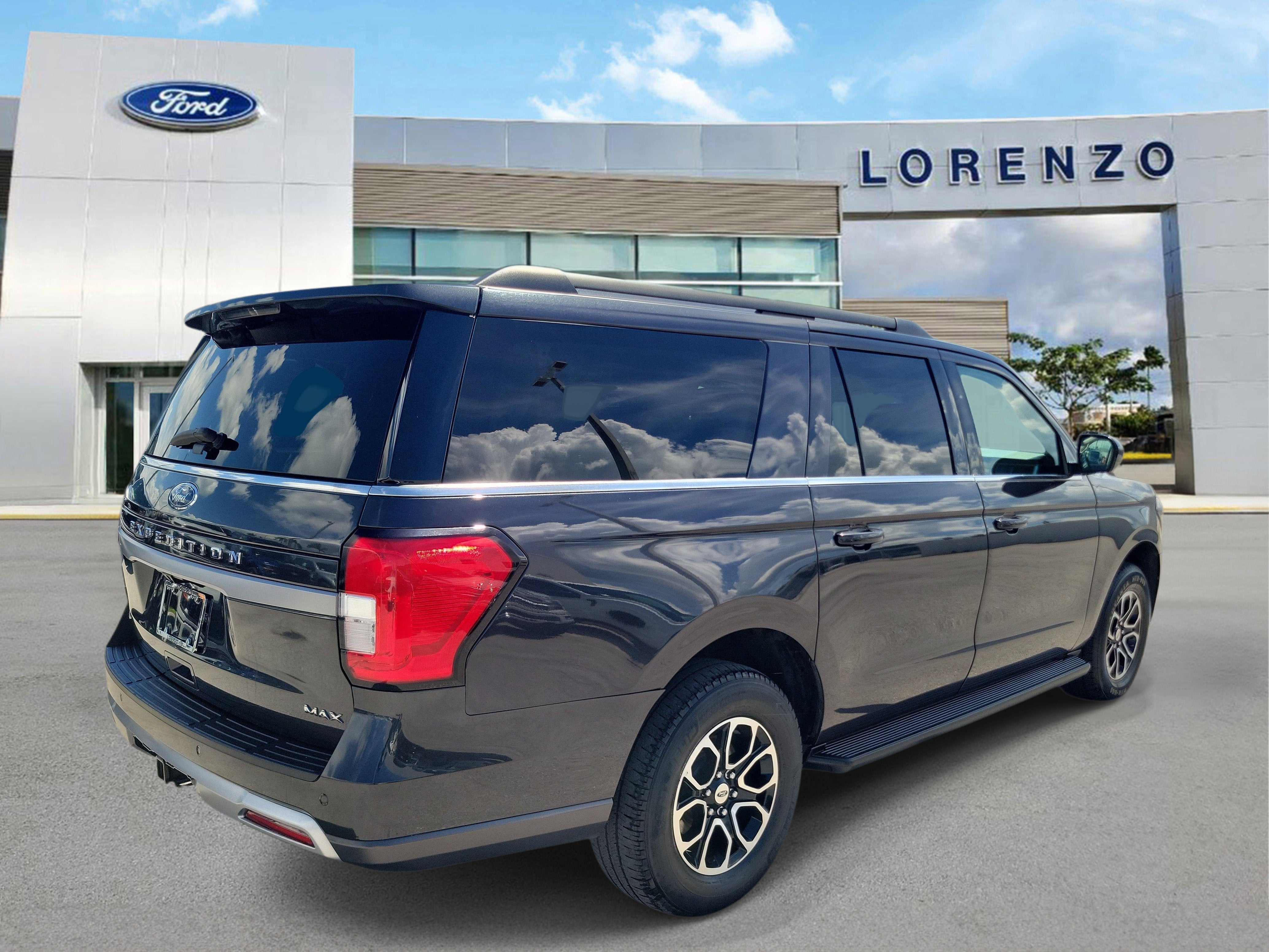 2024 Ford Expedition Max XLT 4WD