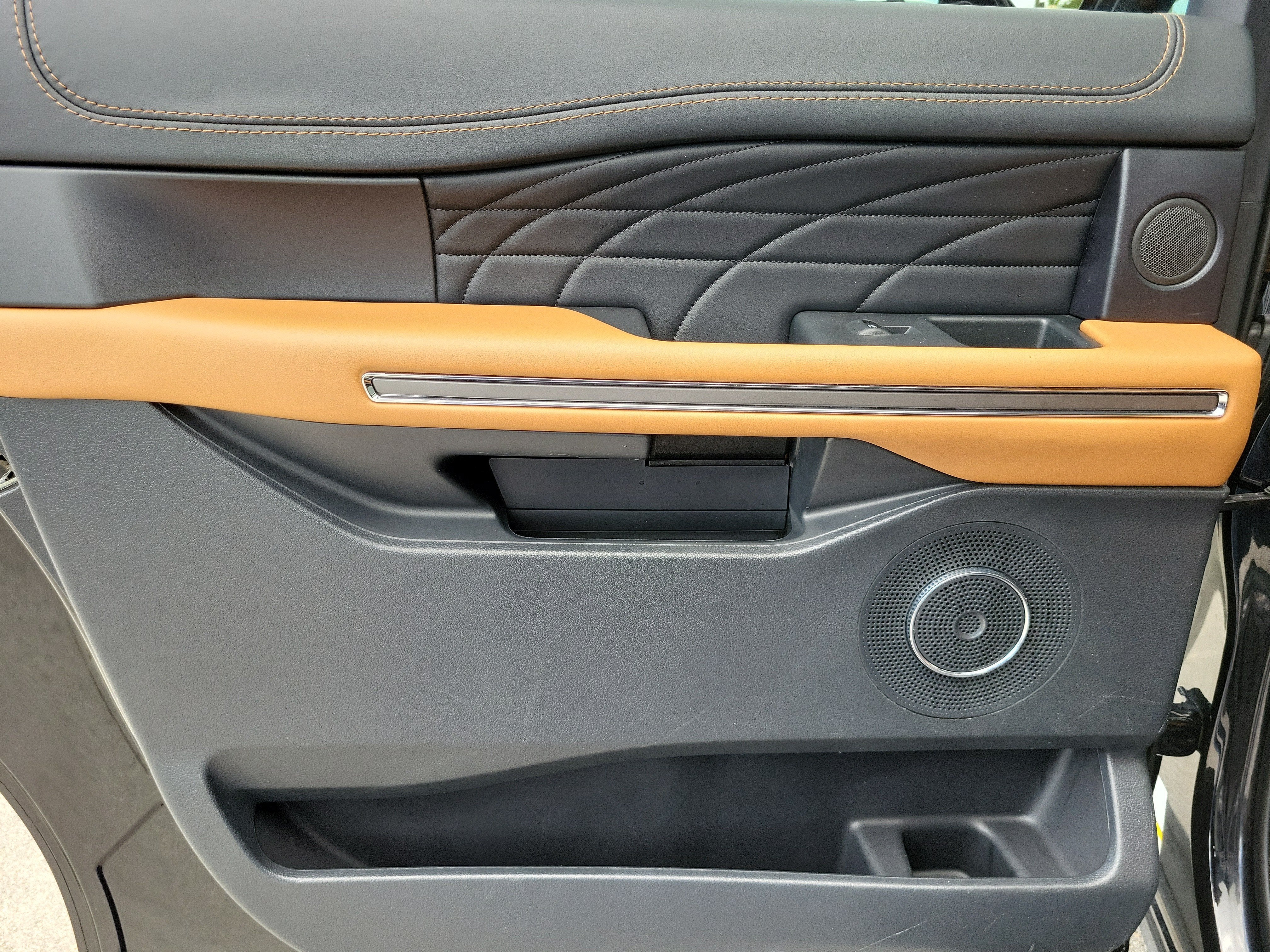 2023 Ford Expedition Max Platinum