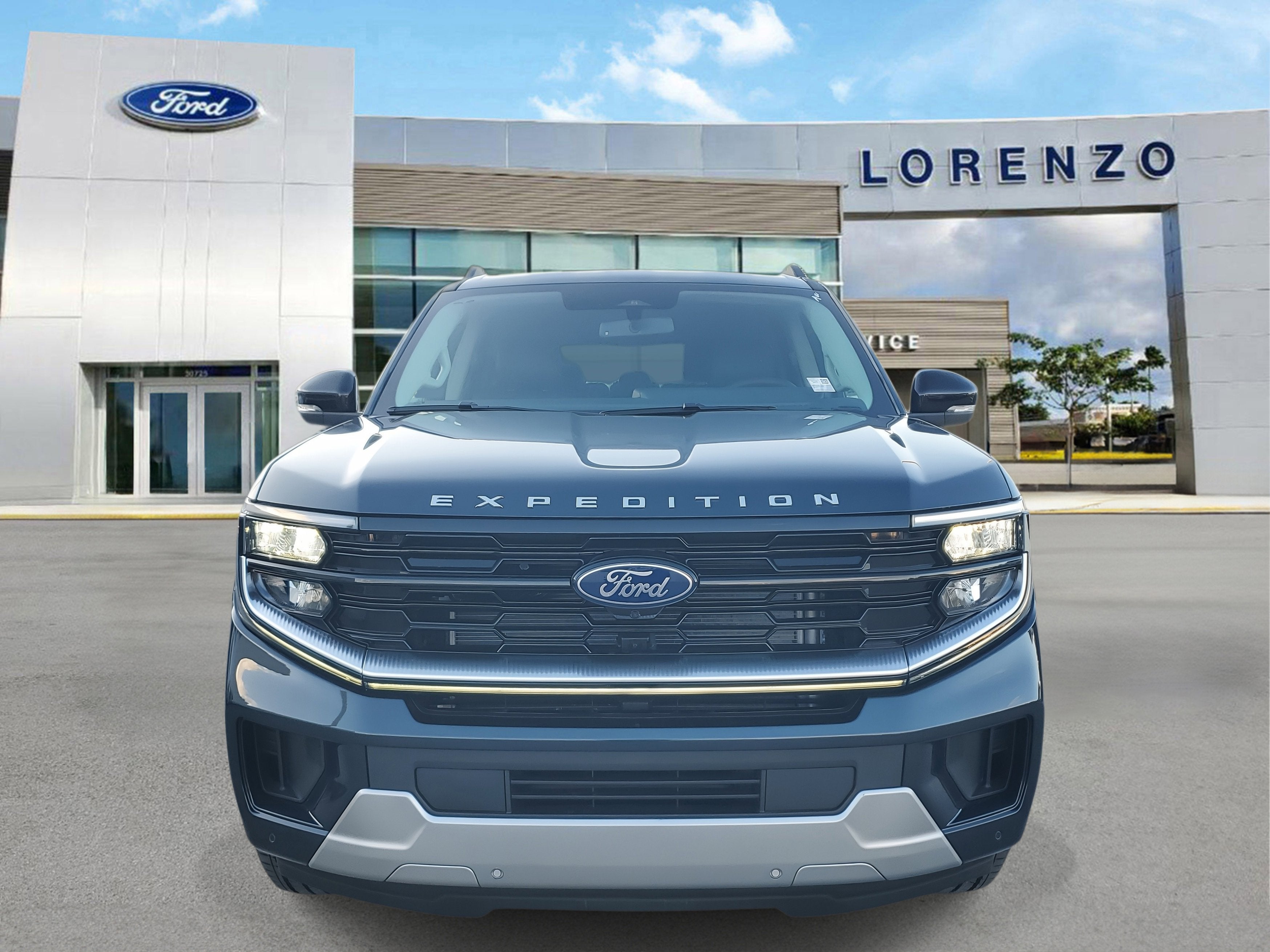 2025 Ford Expedition Max Platinum