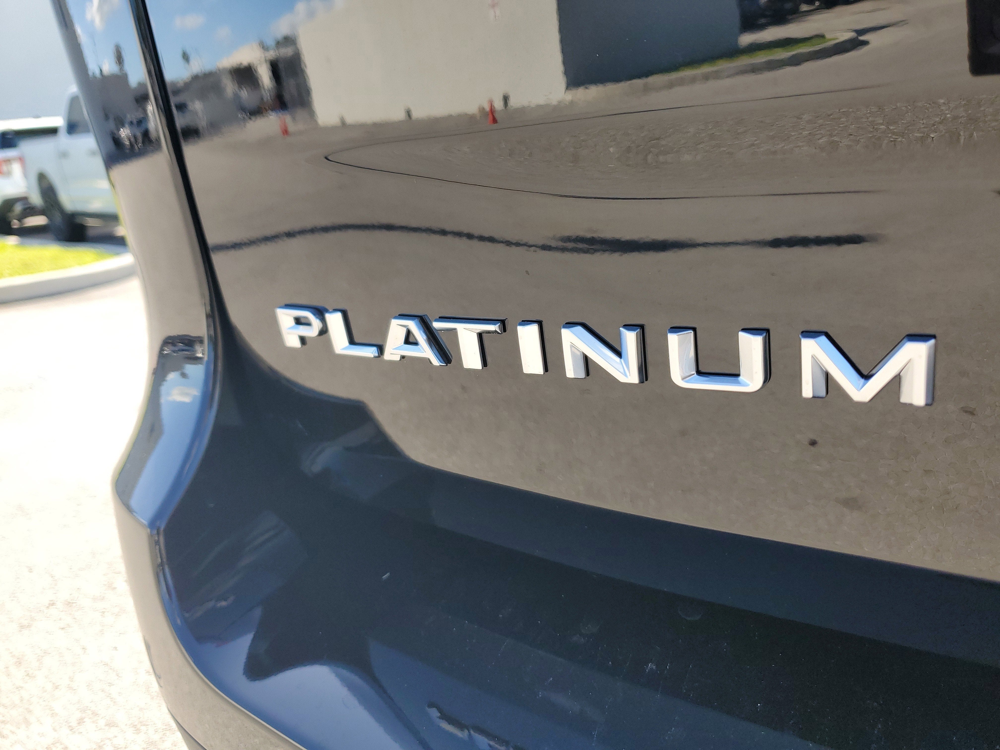 2025 Ford Expedition Max Platinum