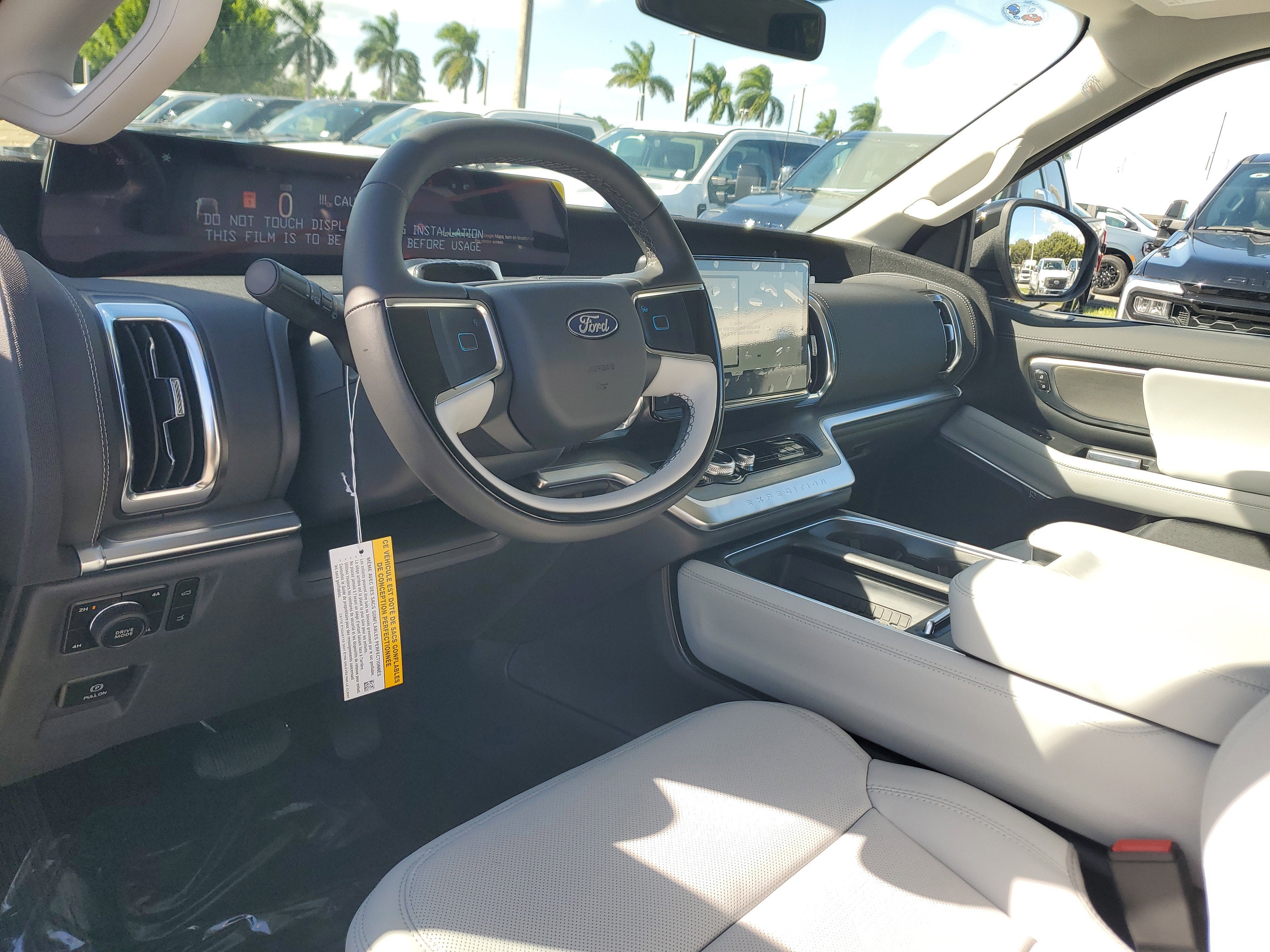 2025 Ford Expedition Max Platinum