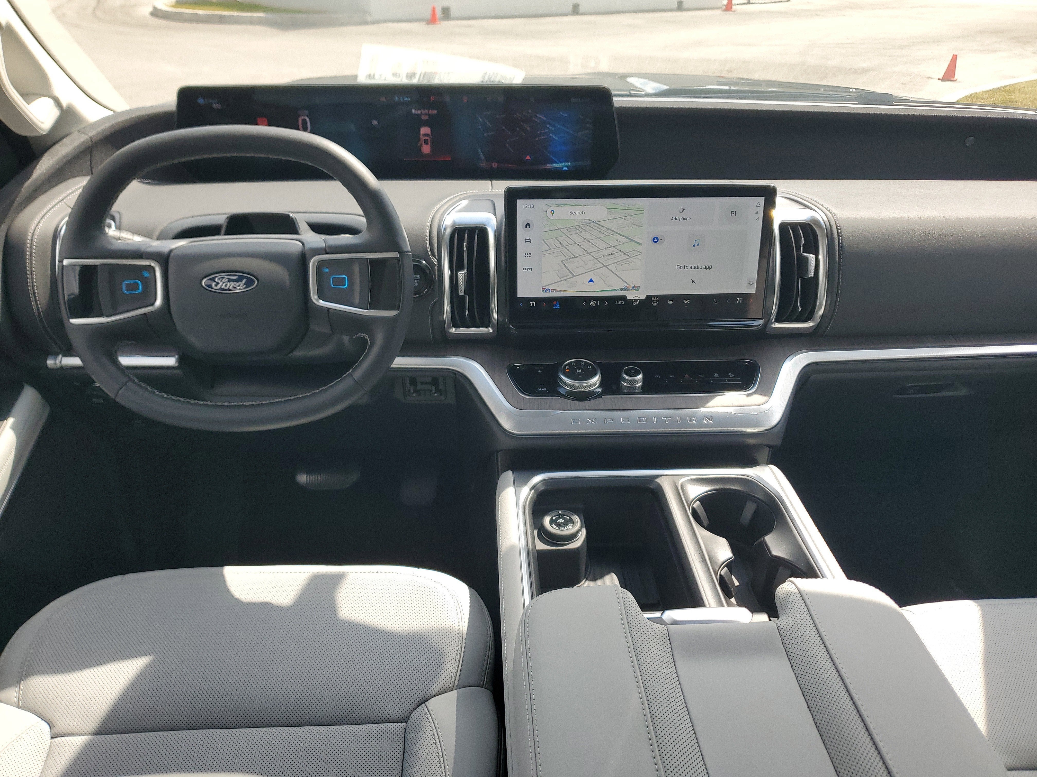 2026 Ford Expedition Max Platinum