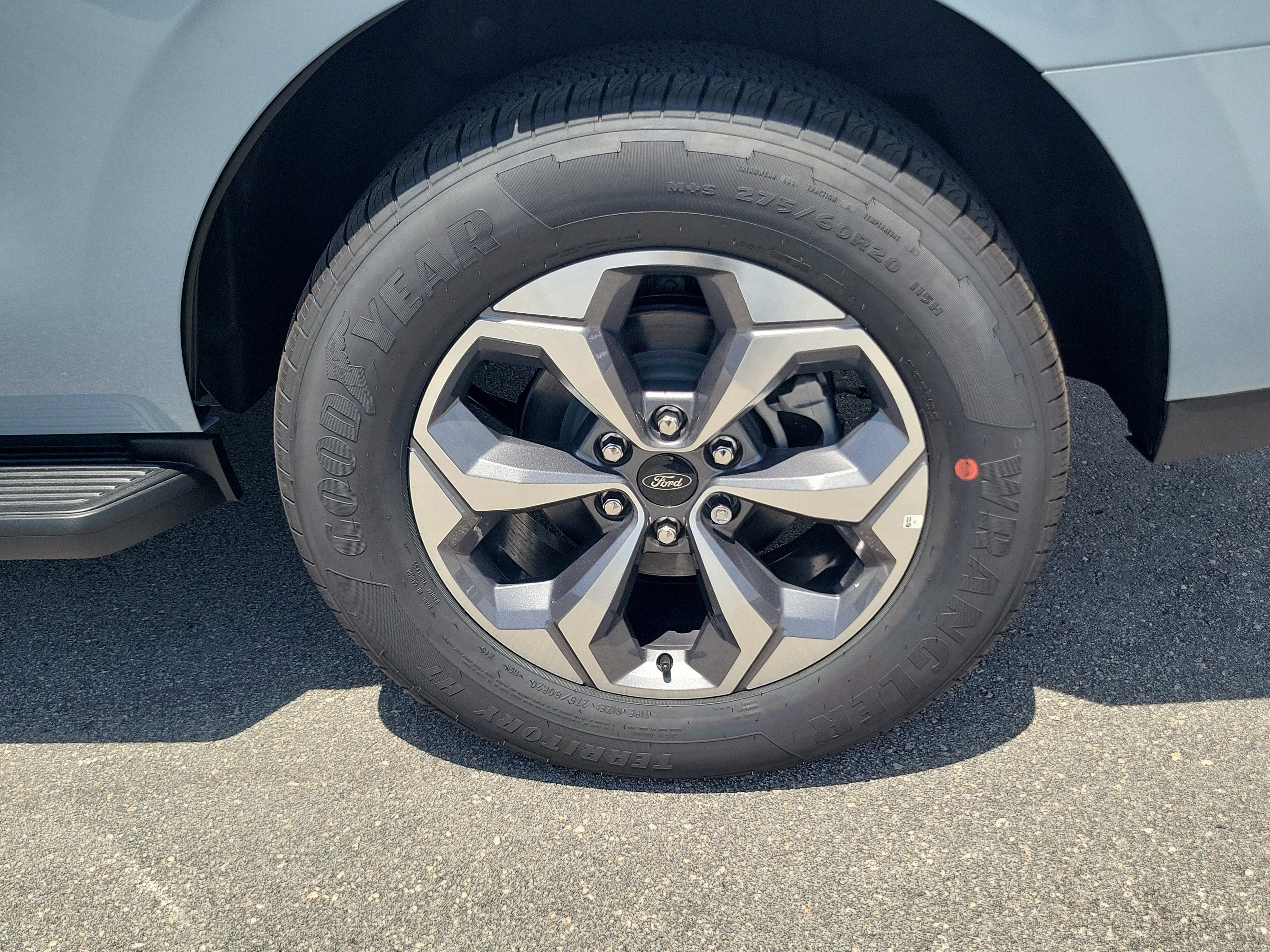 2027 Ford Expedition Active