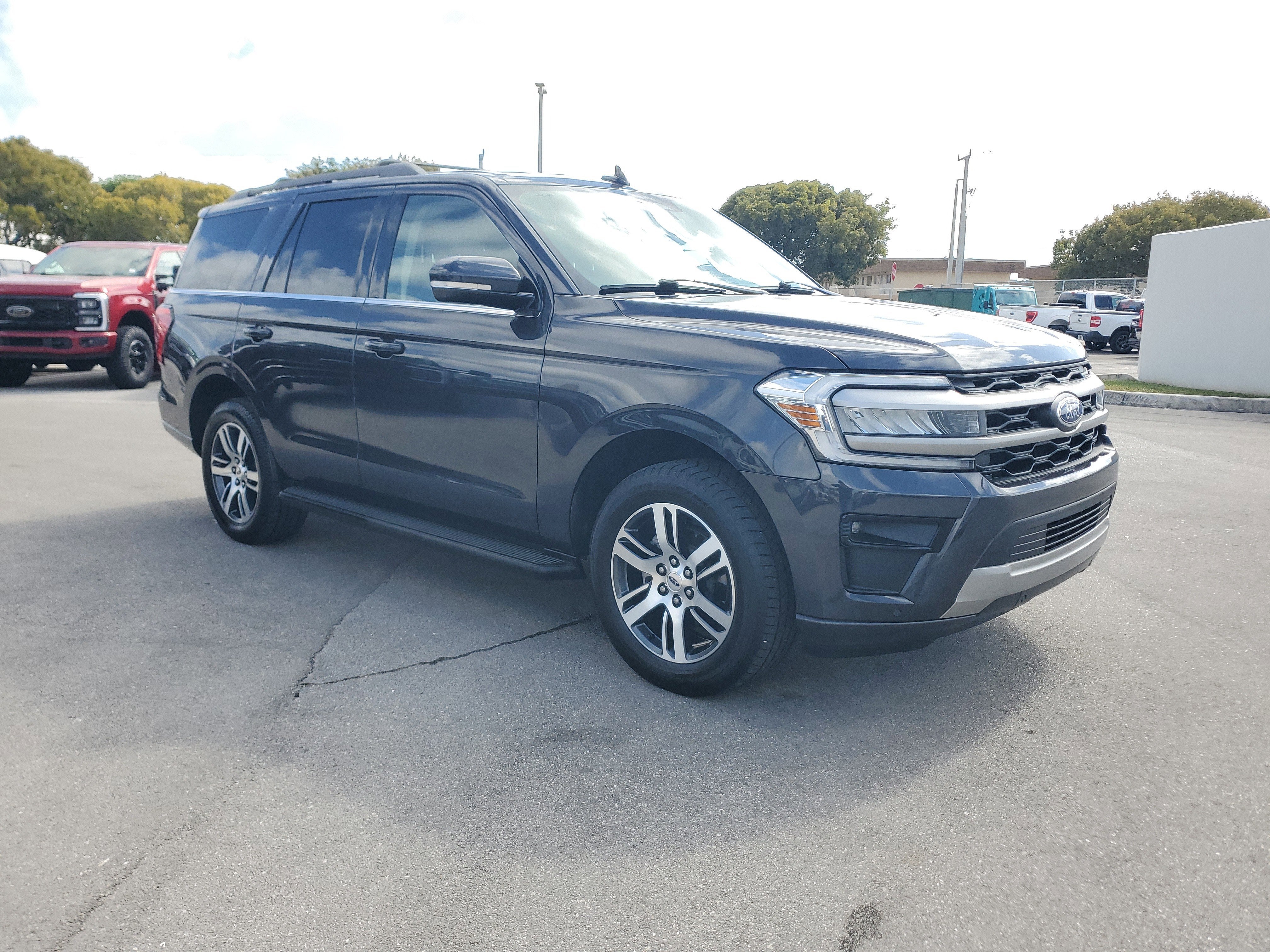 2024 Ford Expedition XLT