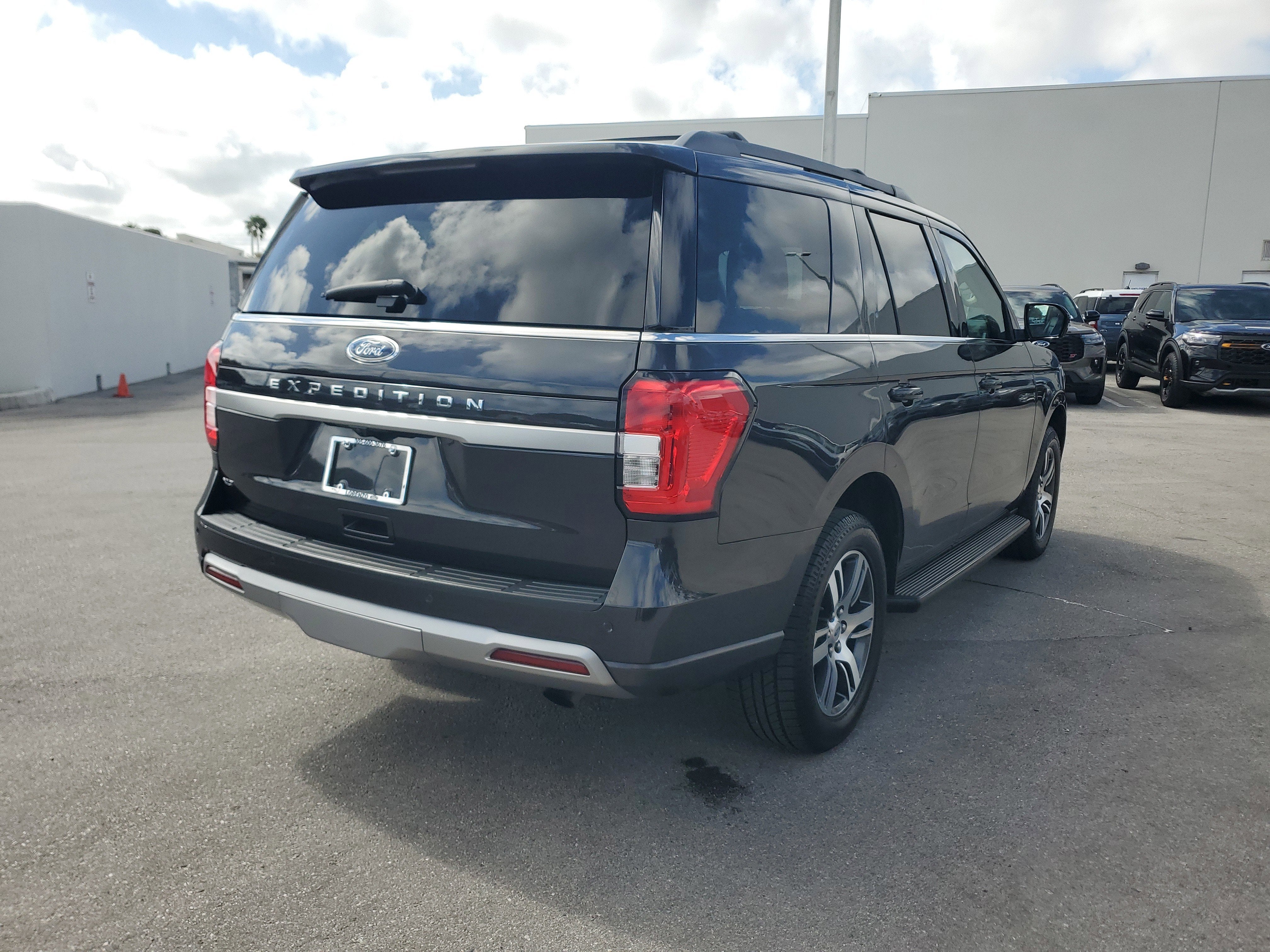 2024 Ford Expedition XLT