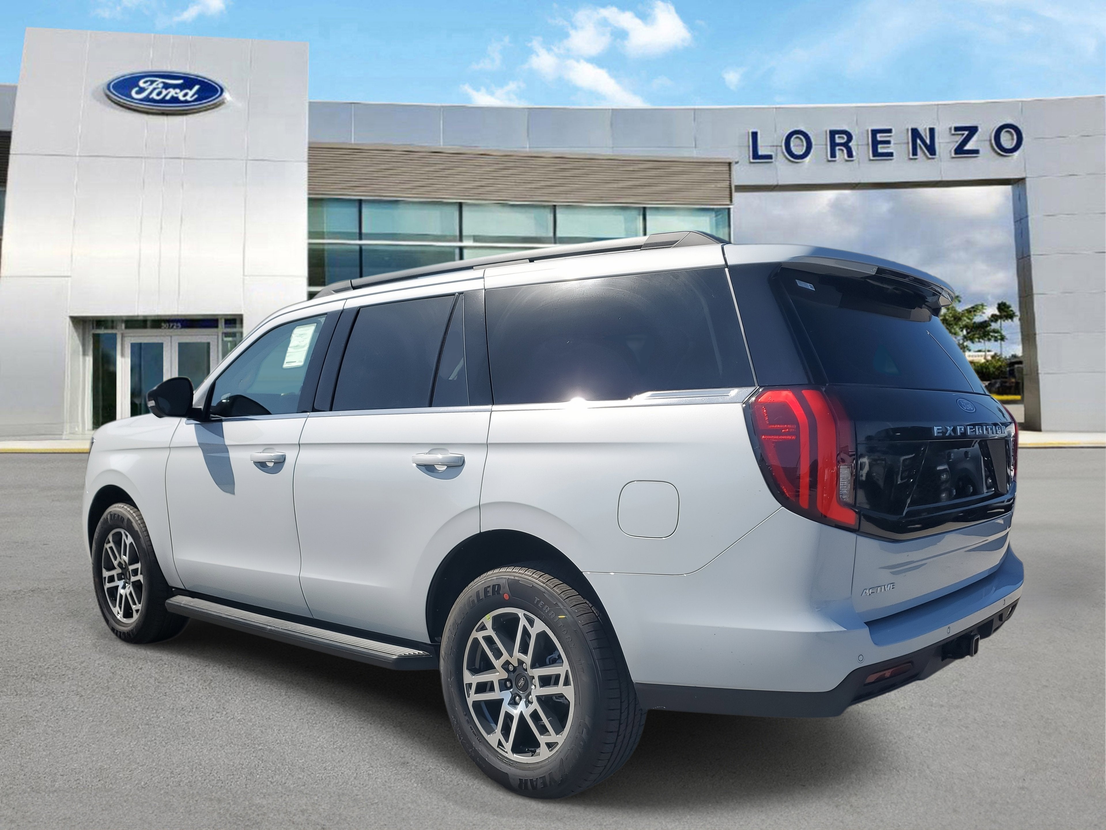 2026 Ford Expedition Active