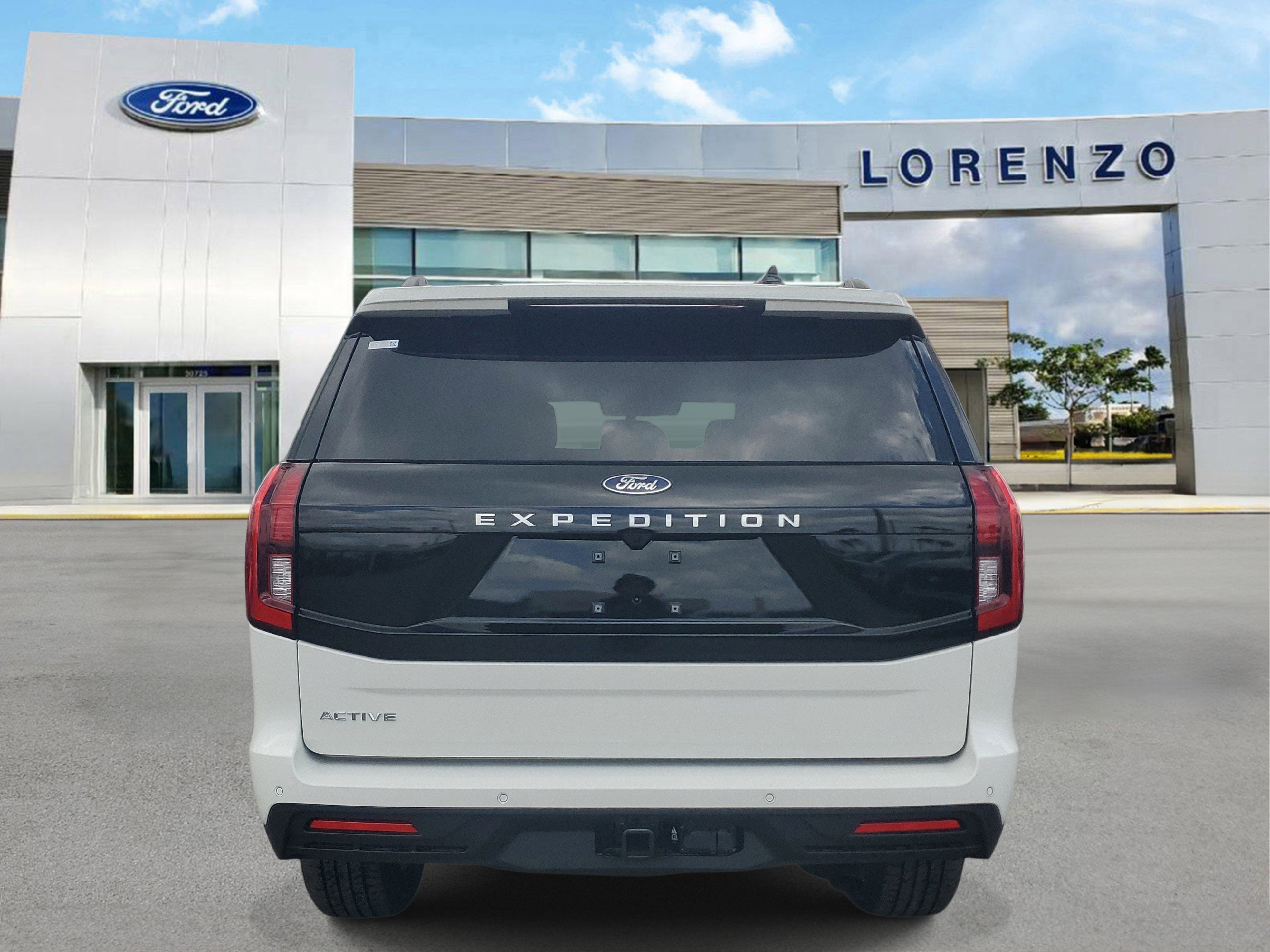 2026 Ford Expedition Active