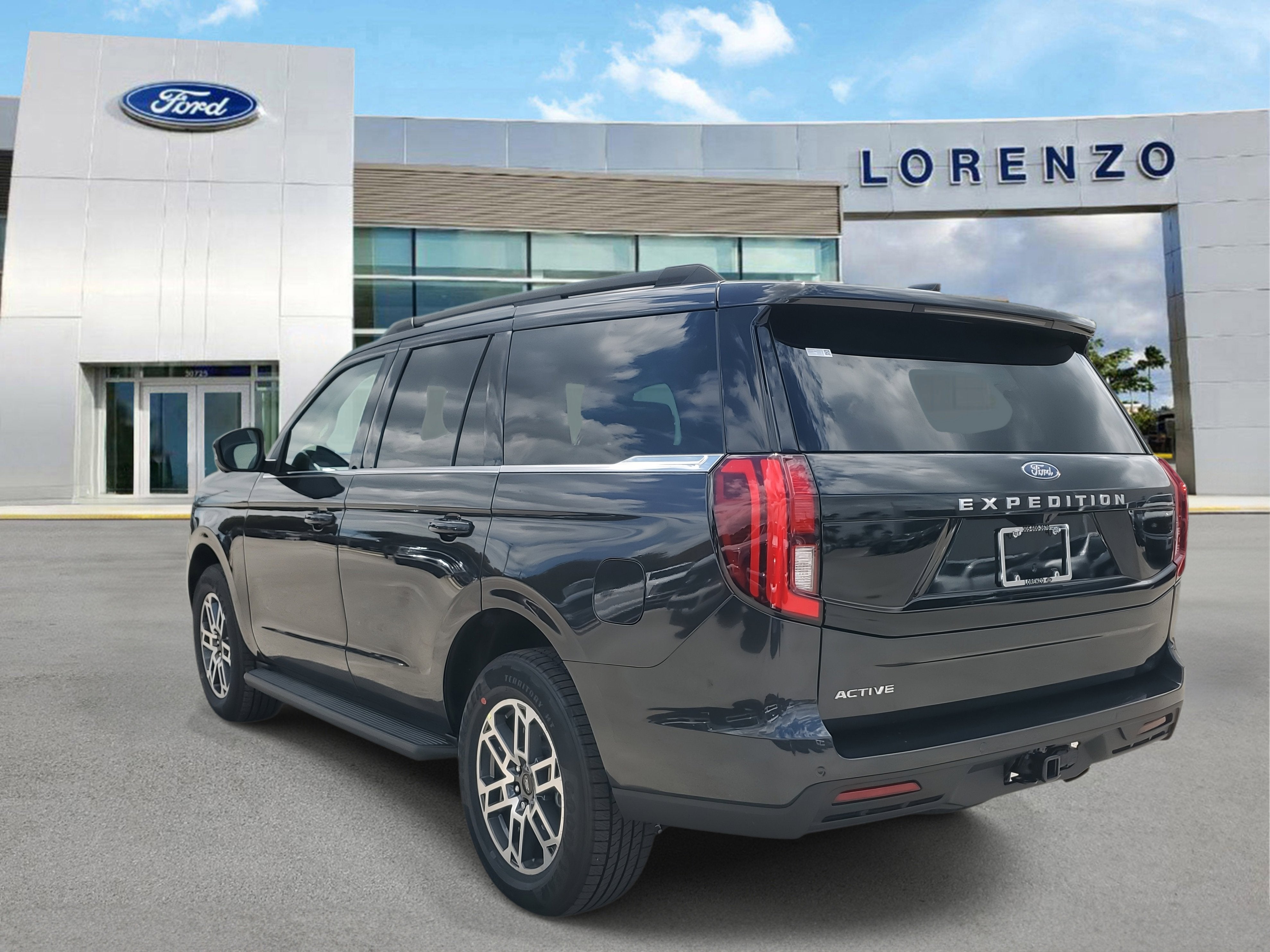 2026 Ford Expedition Active
