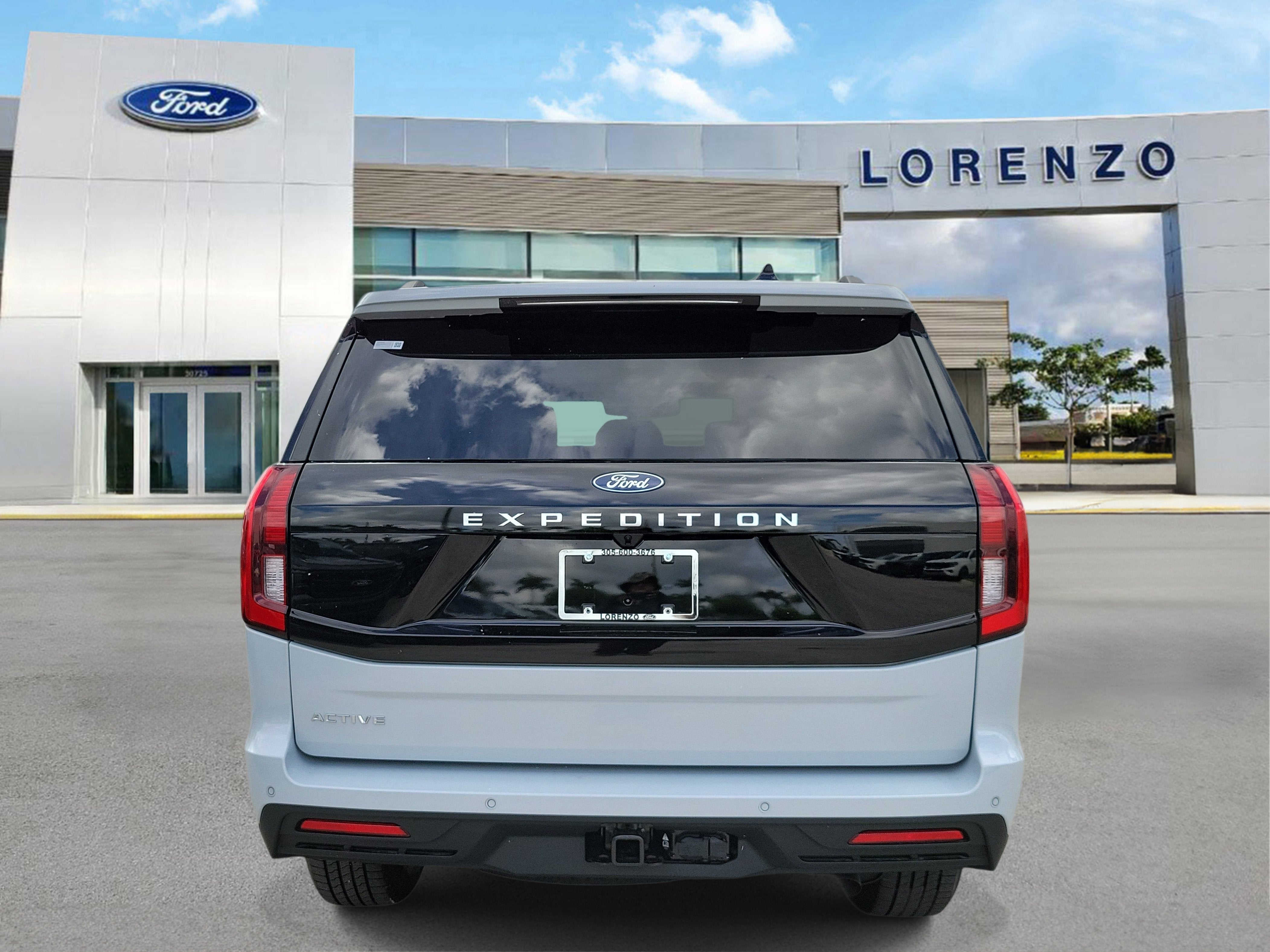 2026 Ford Expedition Active