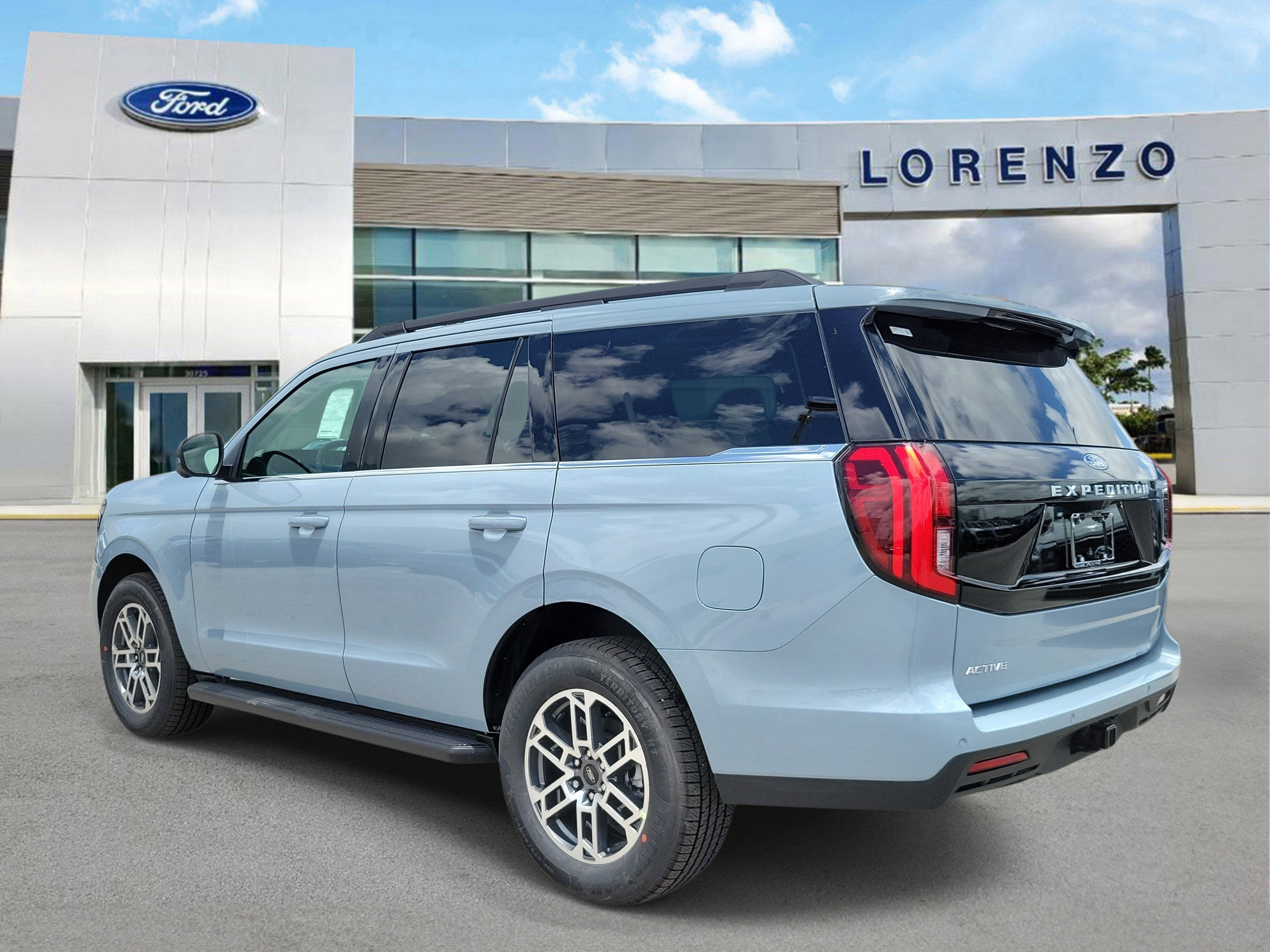 2026 Ford Expedition Active